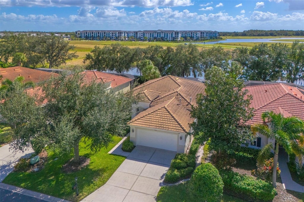 Photo of 9616 Portside Terrace, Bradenton, FL 34212 (MLS # A4710997)
