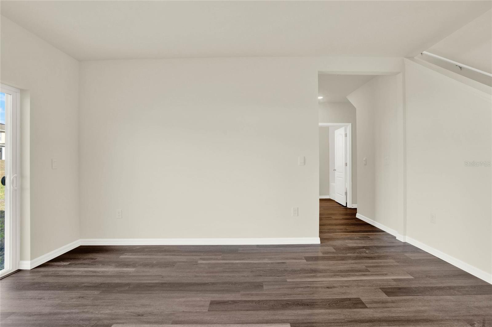 5844 GALLOPING DRIVE