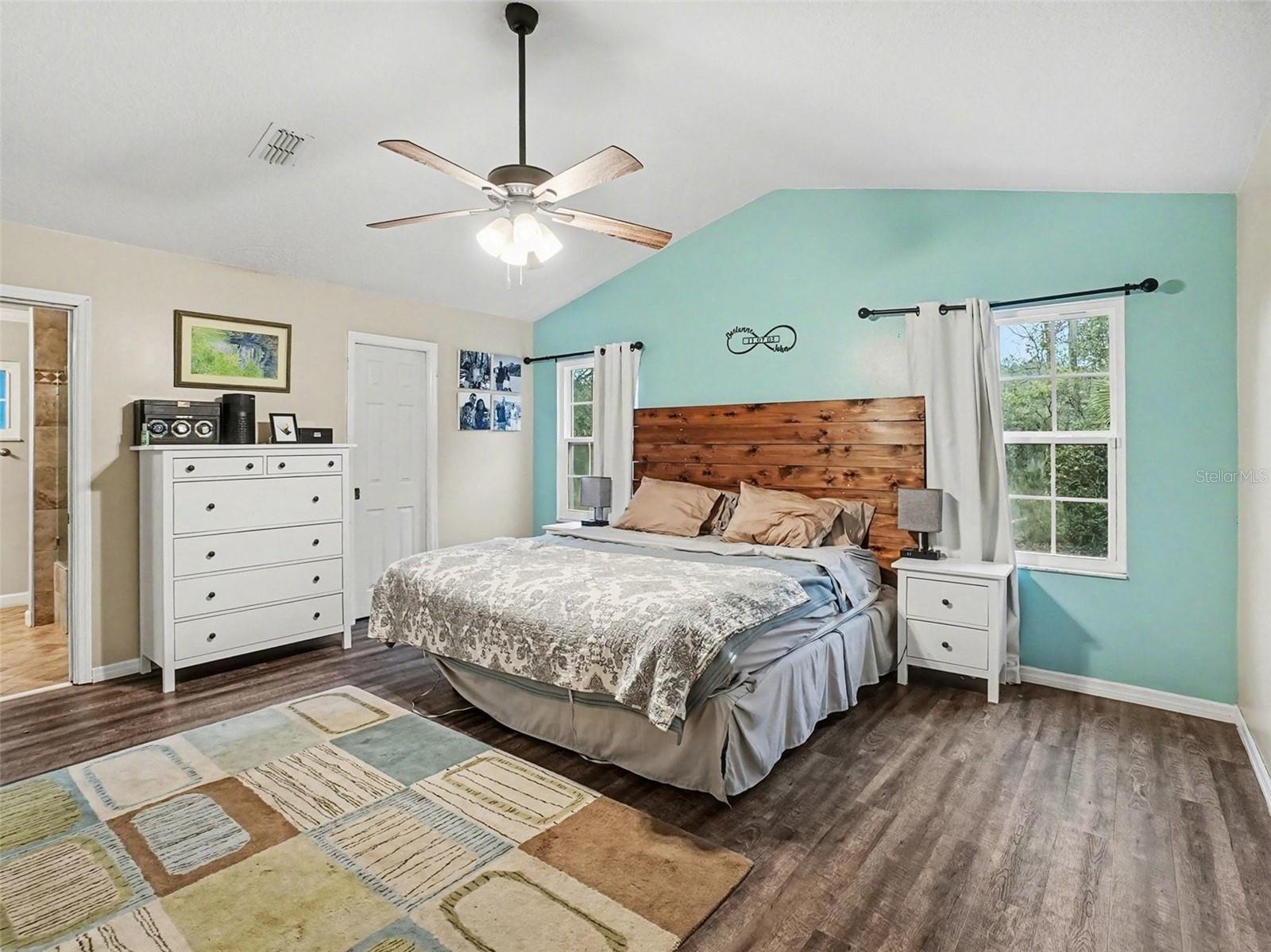 HANOVER WOODS - Residential