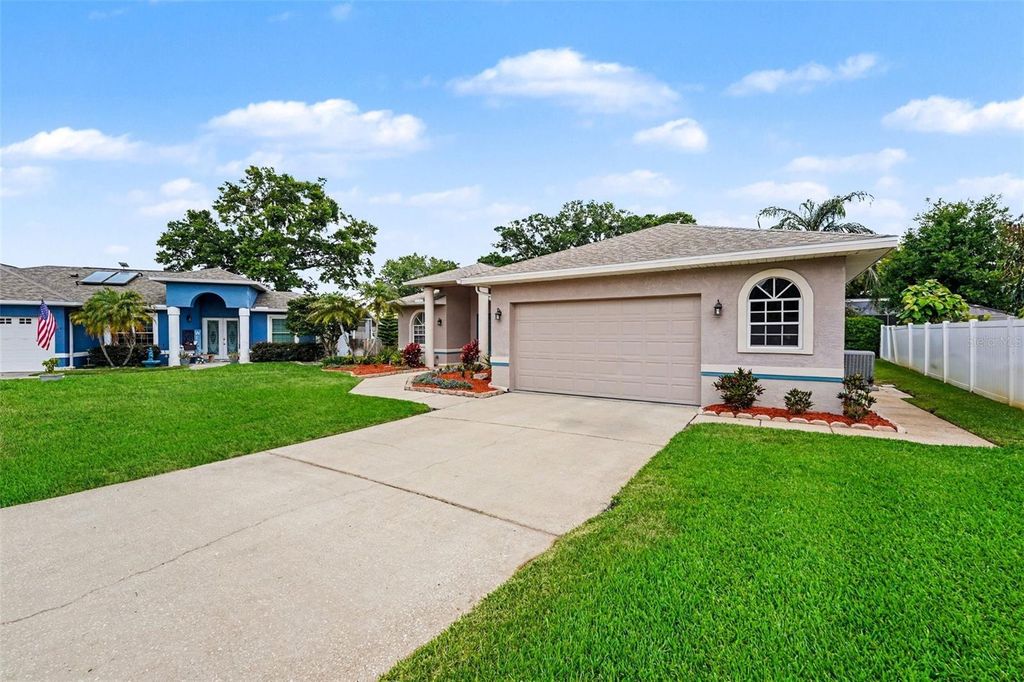 Photo of 2650 Velventos Drive, Clearwater, FL 33761 (MLS # TB8503405)