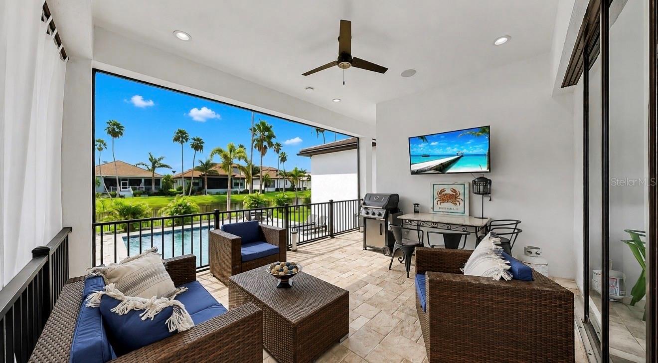 1406 ALHAMBRA DRIVE