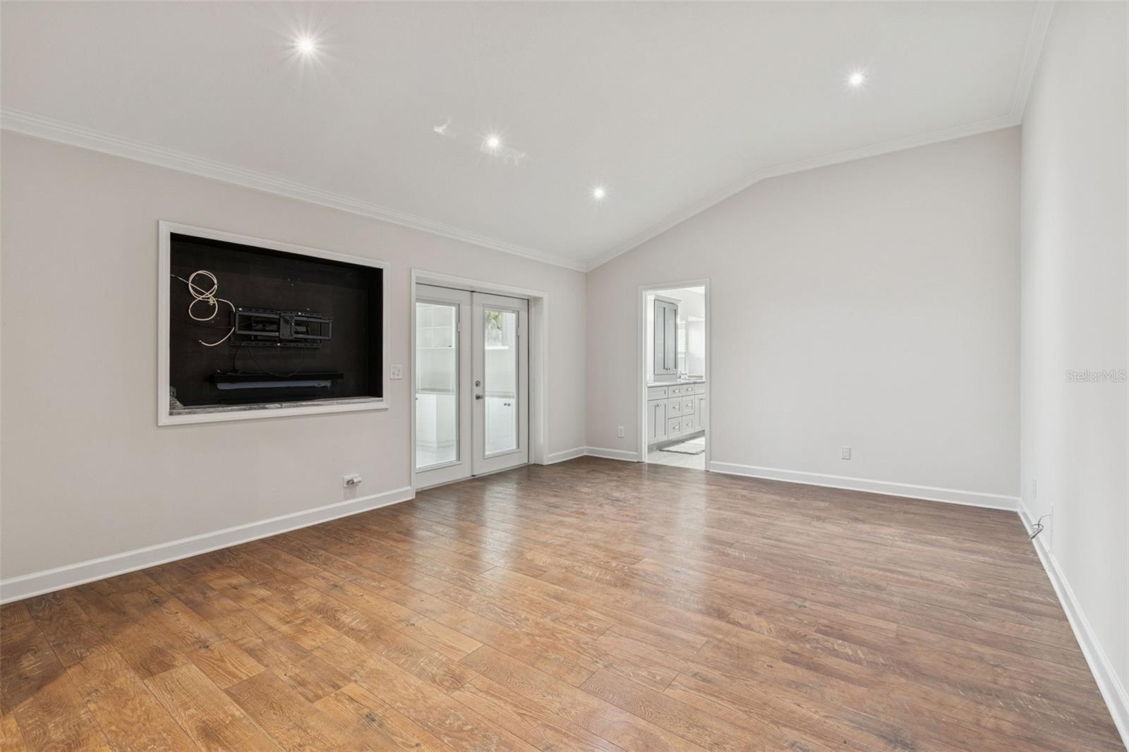 TAMPA PALMS UNIT 3B A REP - Residential