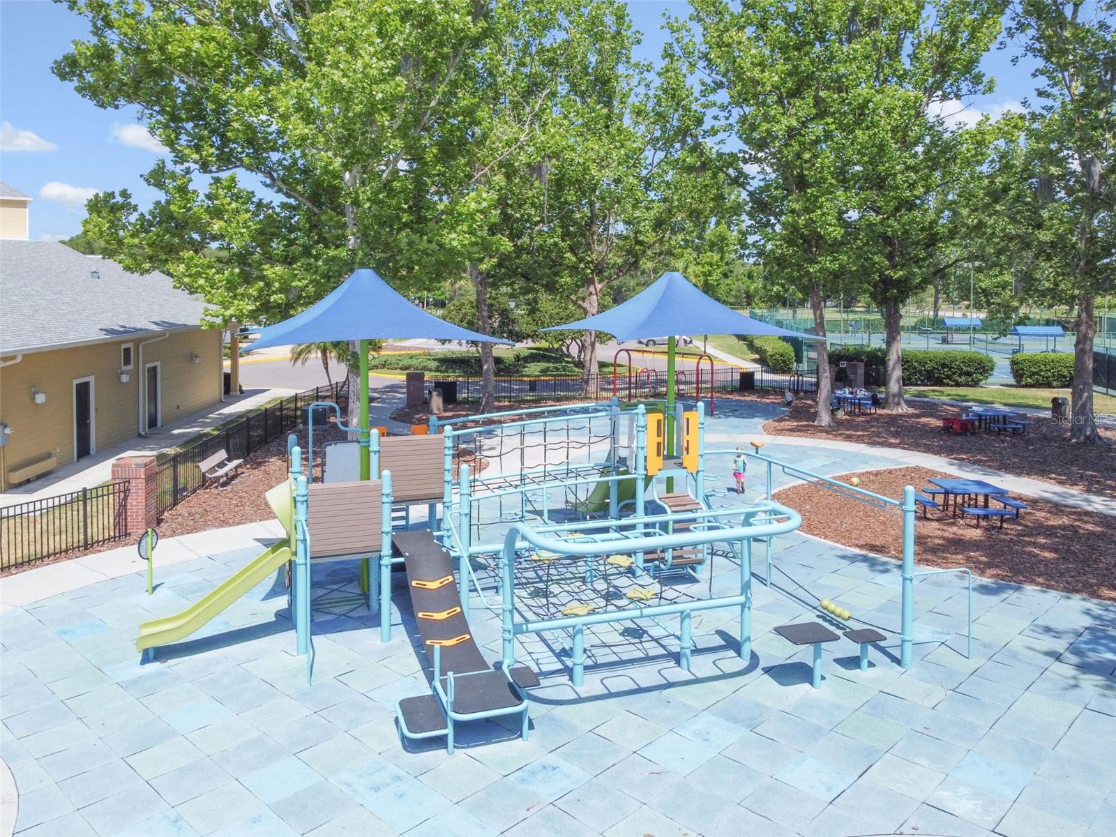 TAMPA PALMS UNIT 3B A REP - Residential