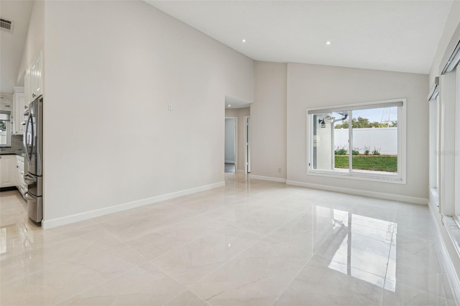 TAMPA PALMS UNIT 3B A REP - Residential