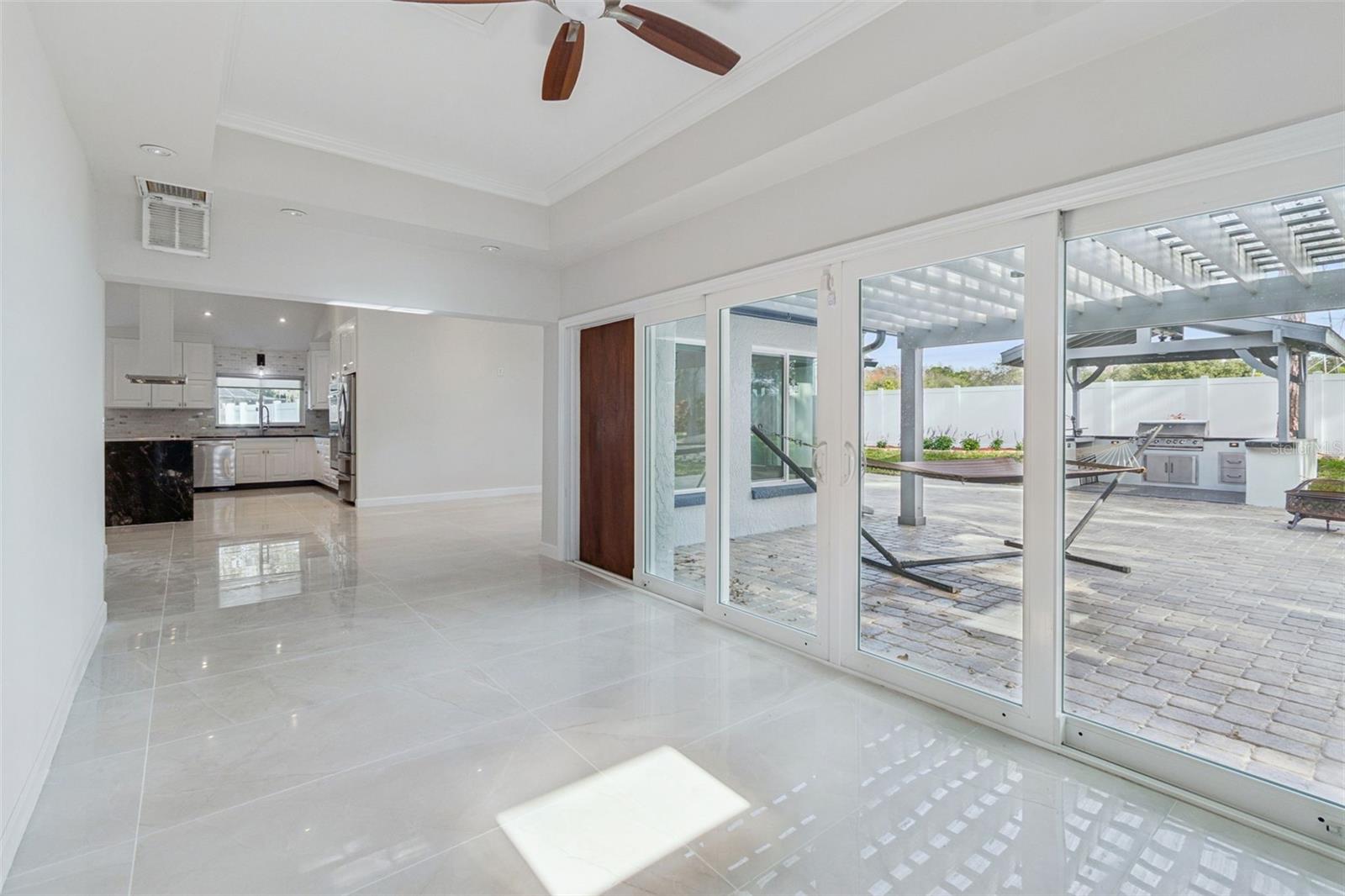 TAMPA PALMS UNIT 3B A REP - Residential