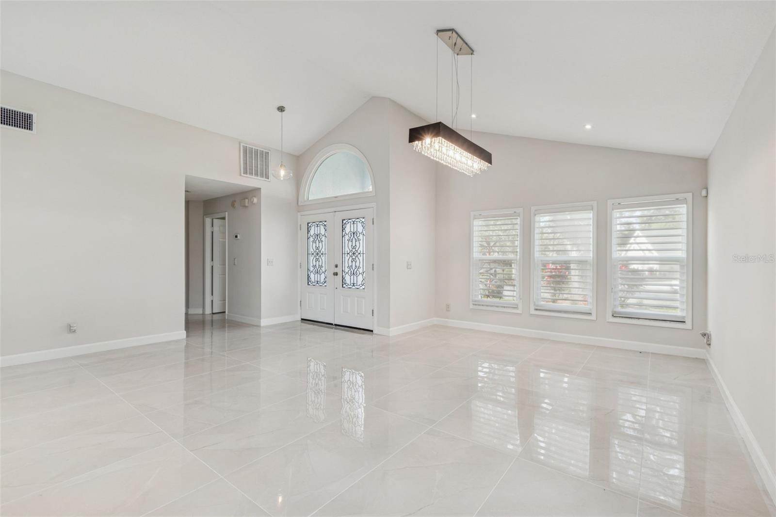 TAMPA PALMS UNIT 3B A REP - Residential