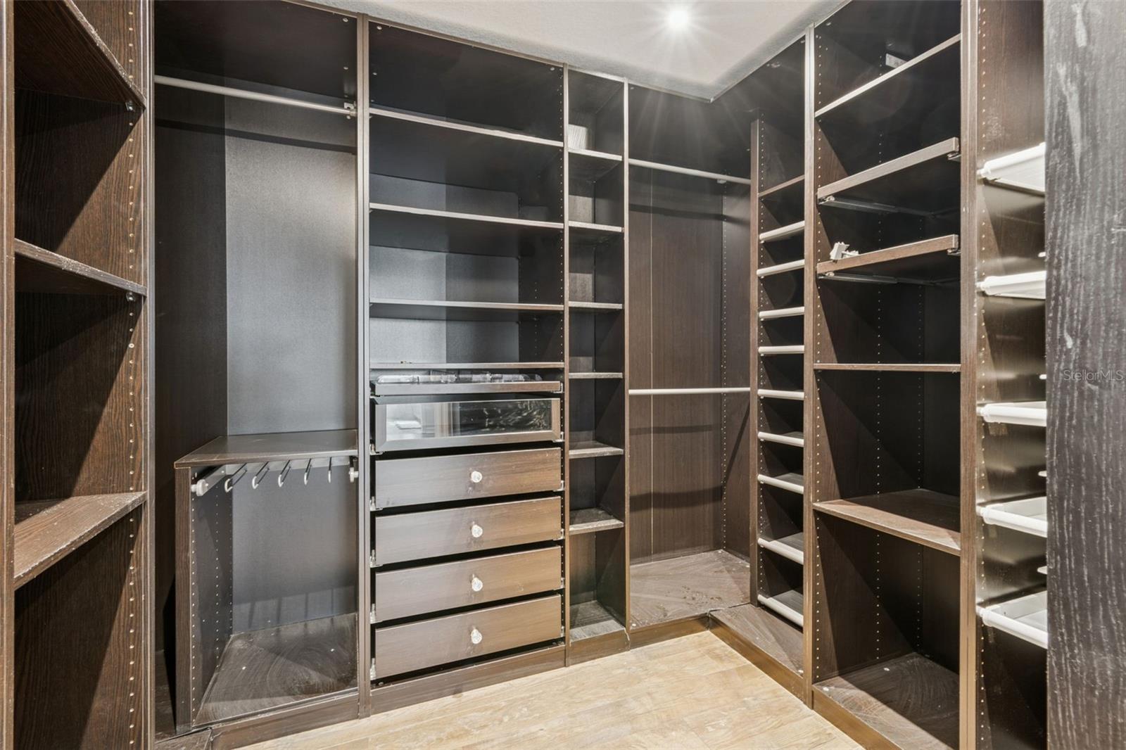 TAMPA PALMS UNIT 3B A REP - Residential