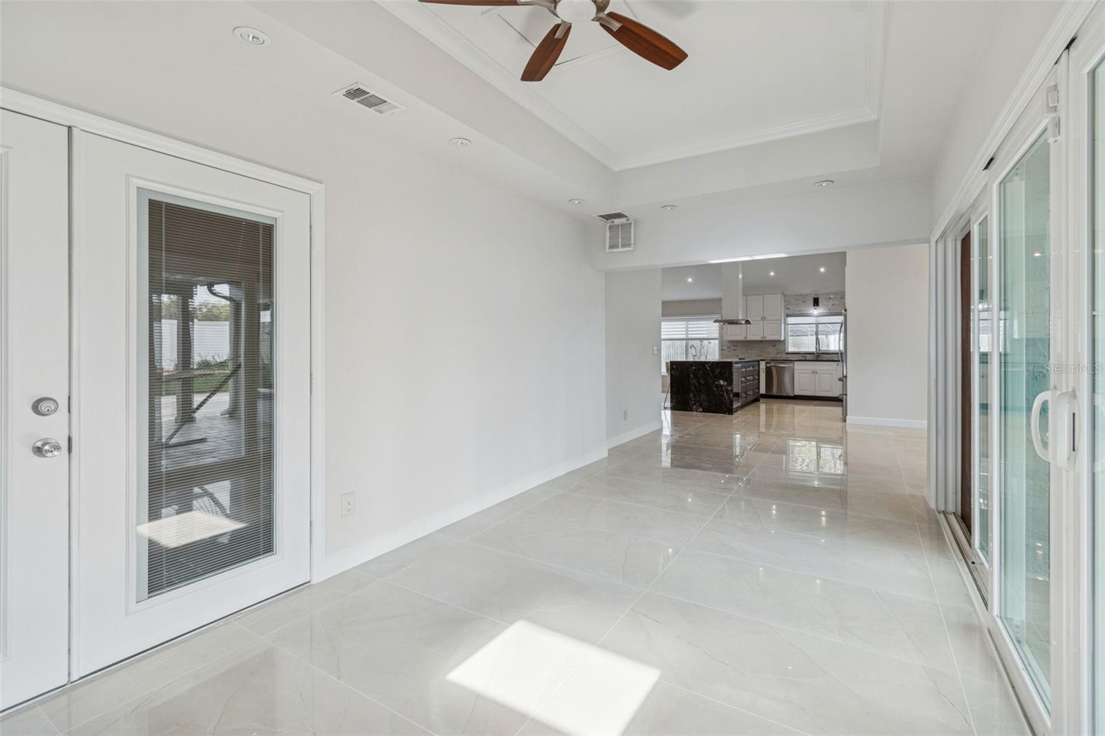 TAMPA PALMS UNIT 3B A REP - Residential