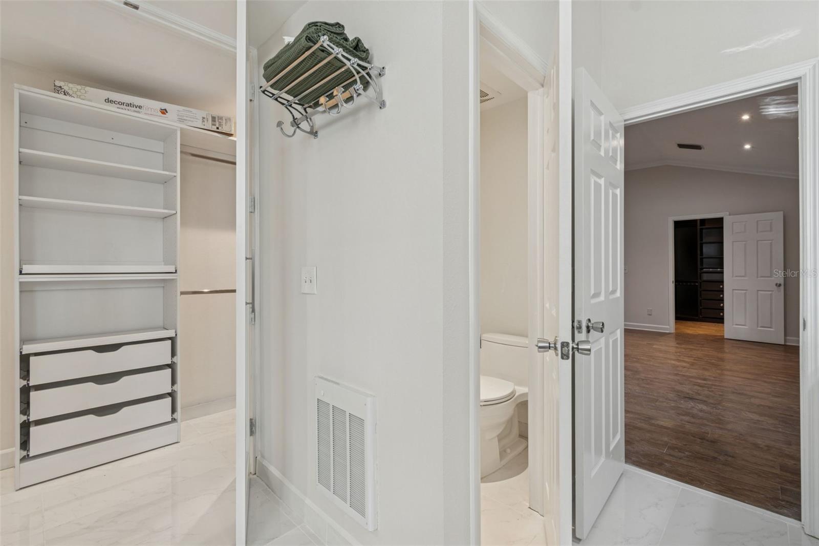 TAMPA PALMS UNIT 3B A REP - Residential