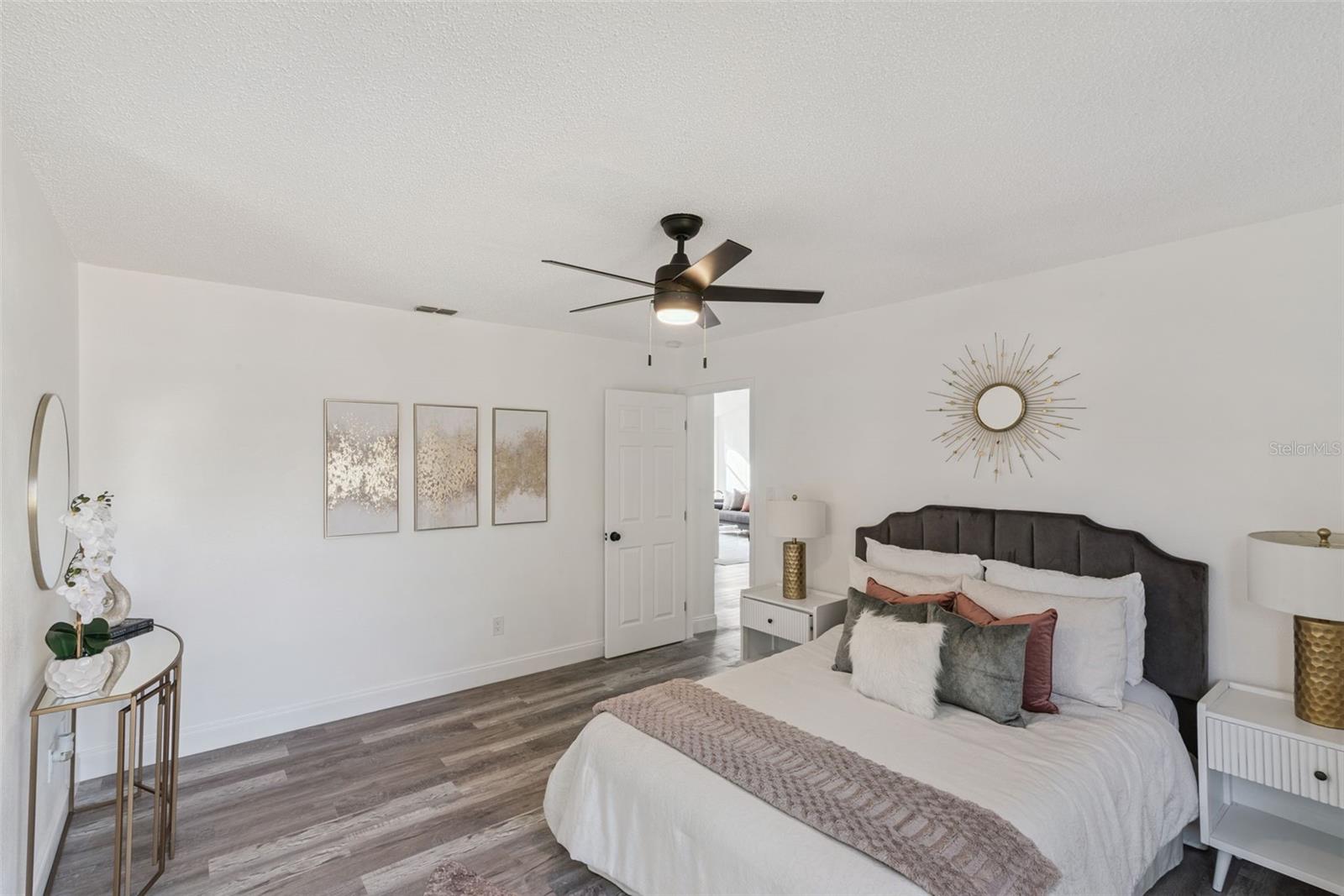 FRISCO BAY - Residential