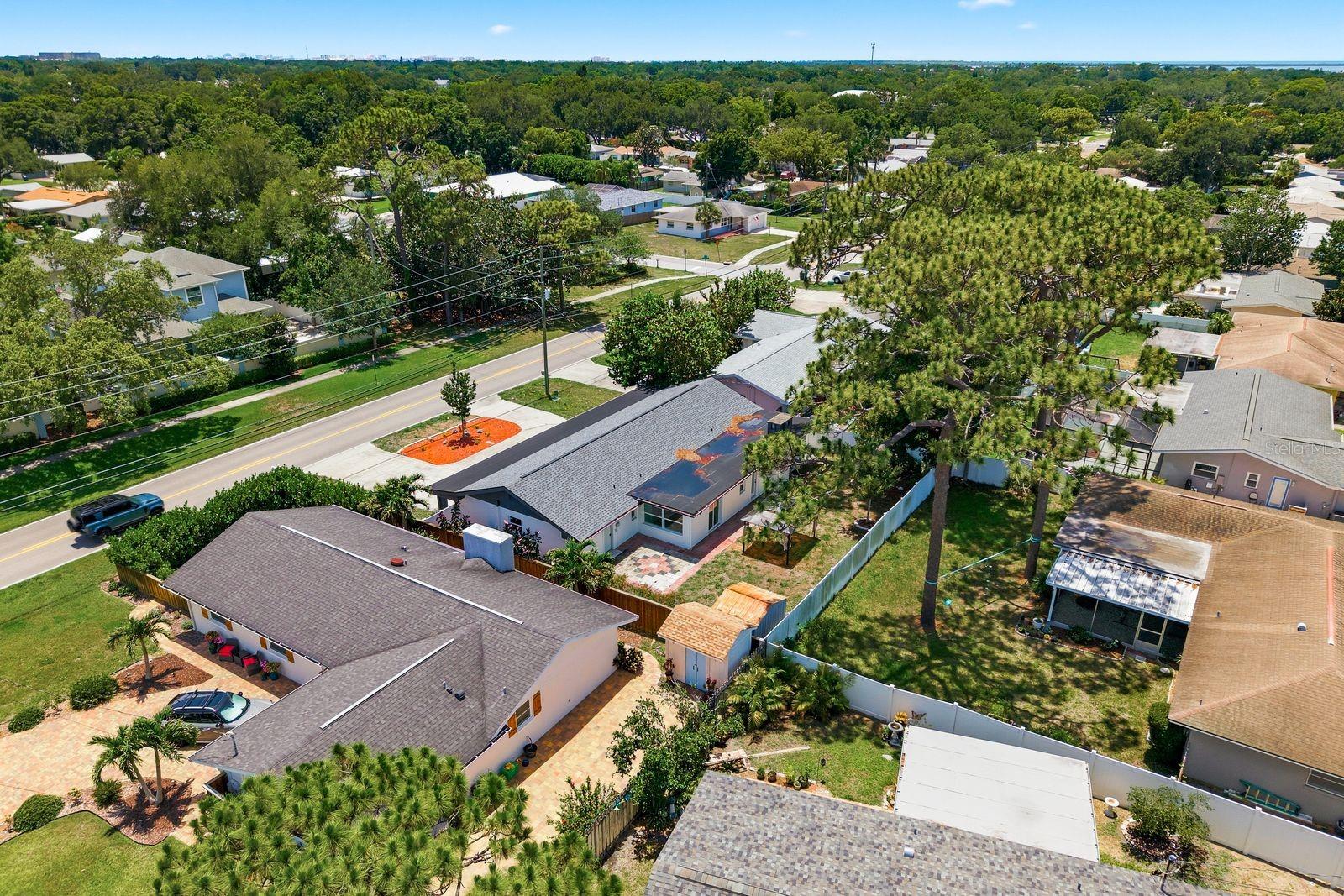 FAIRWAY MANOR - Residential