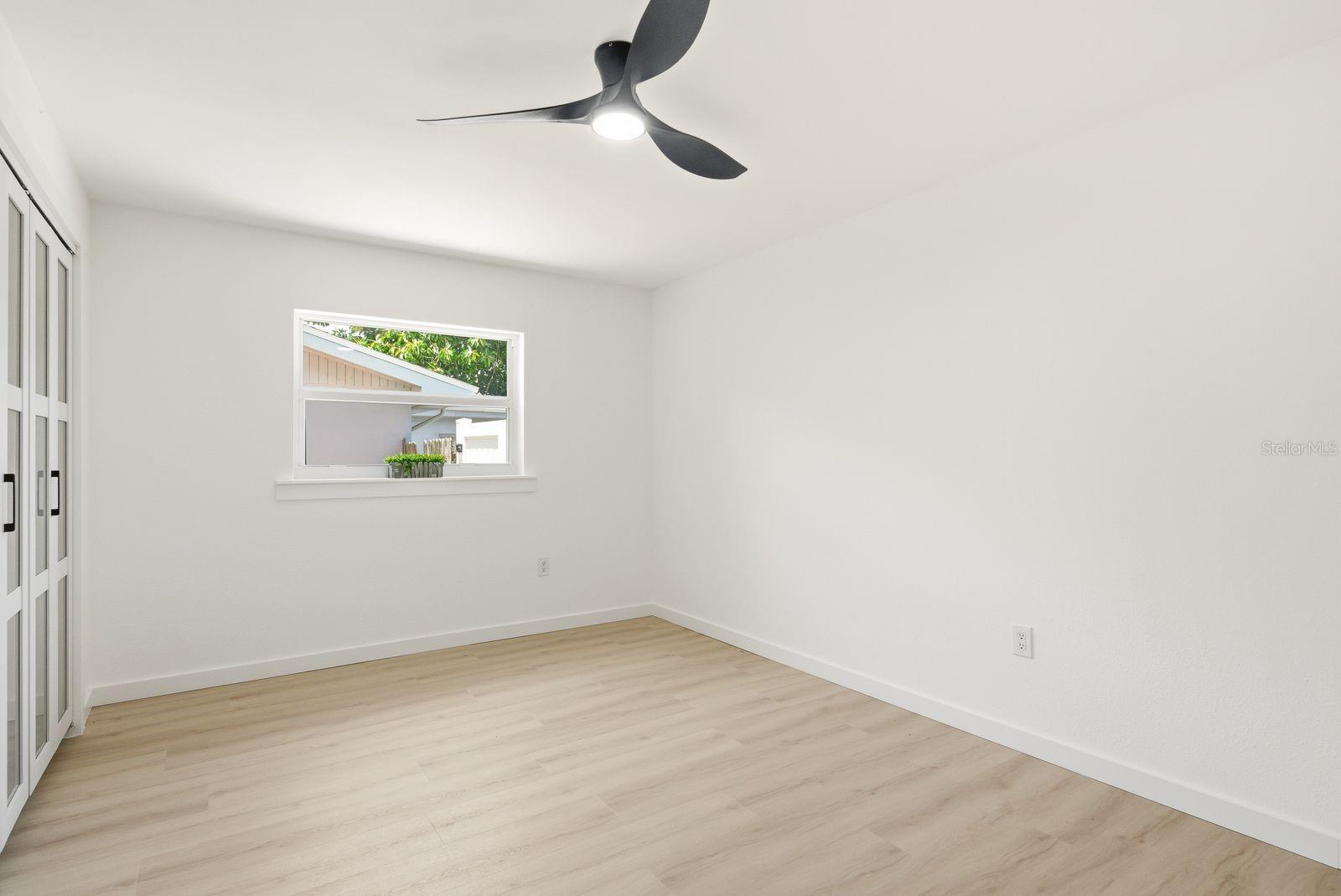 FAIRWAY MANOR - Residential
