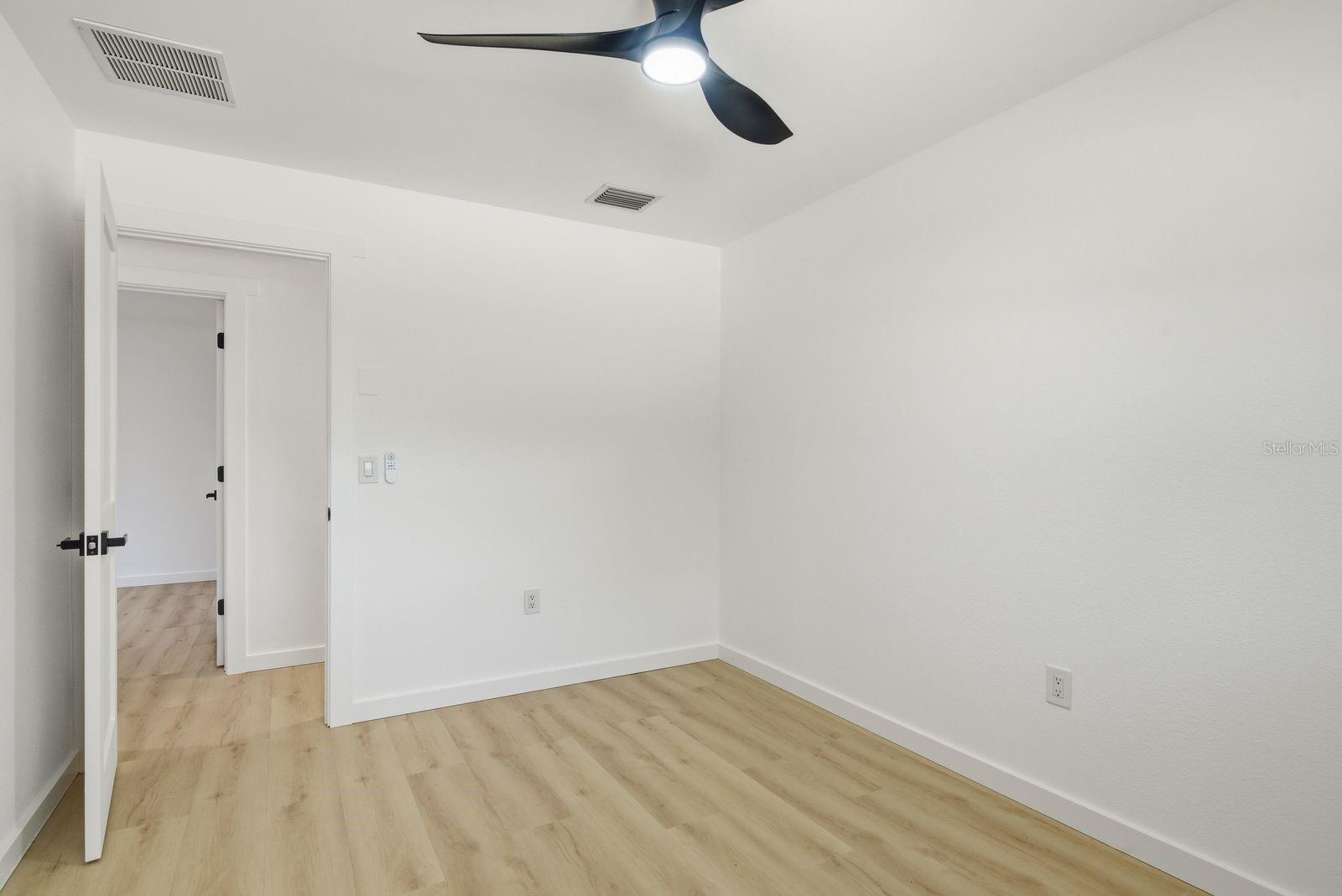 FAIRWAY MANOR - Residential