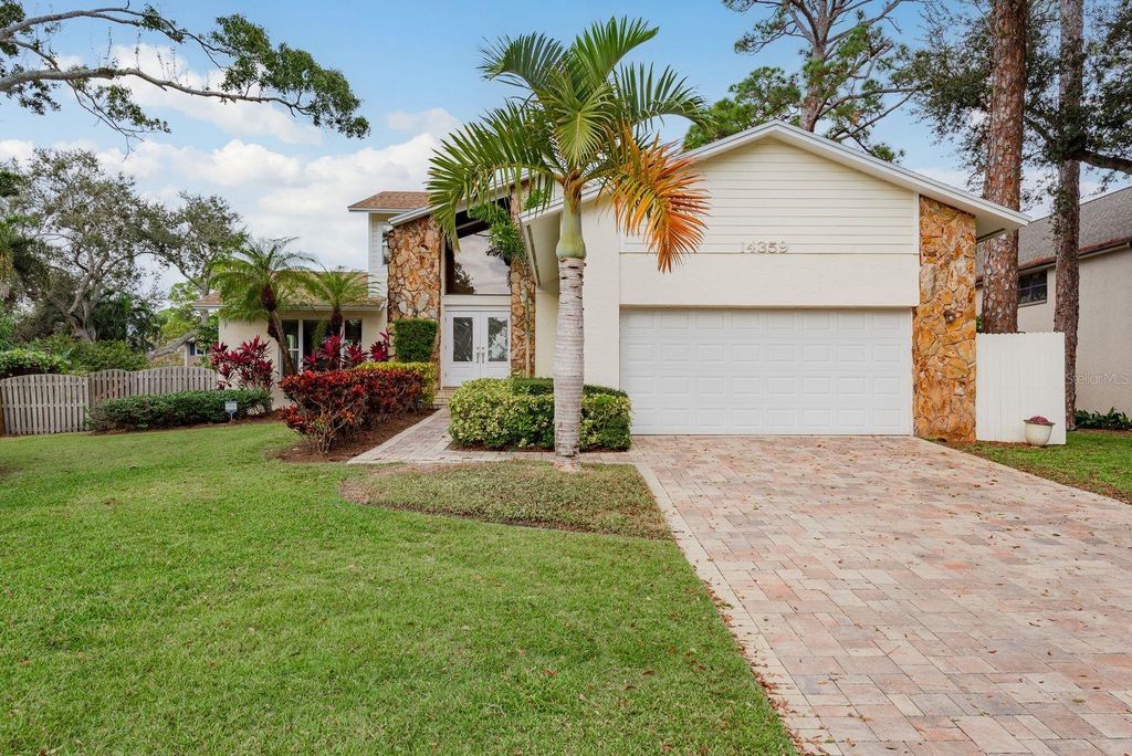 Photo of 14359 82nd Terrace, Seminole, FL 33776 (MLS # TB8454799)