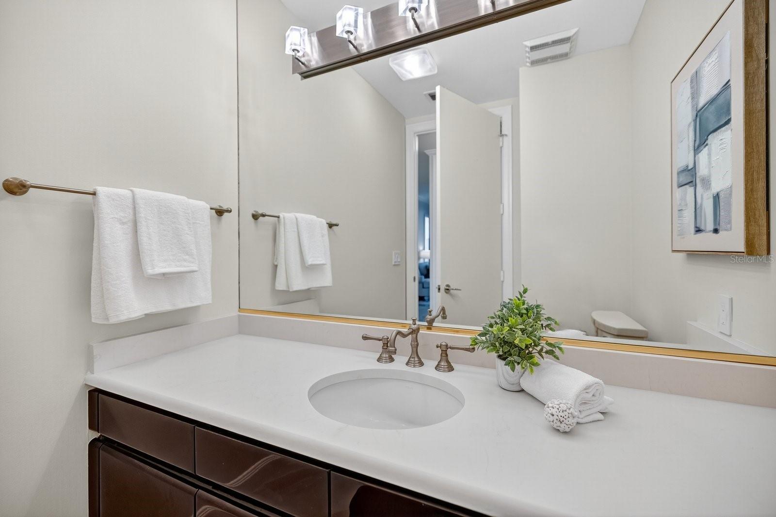 L AMBIANCE 1 - Residential