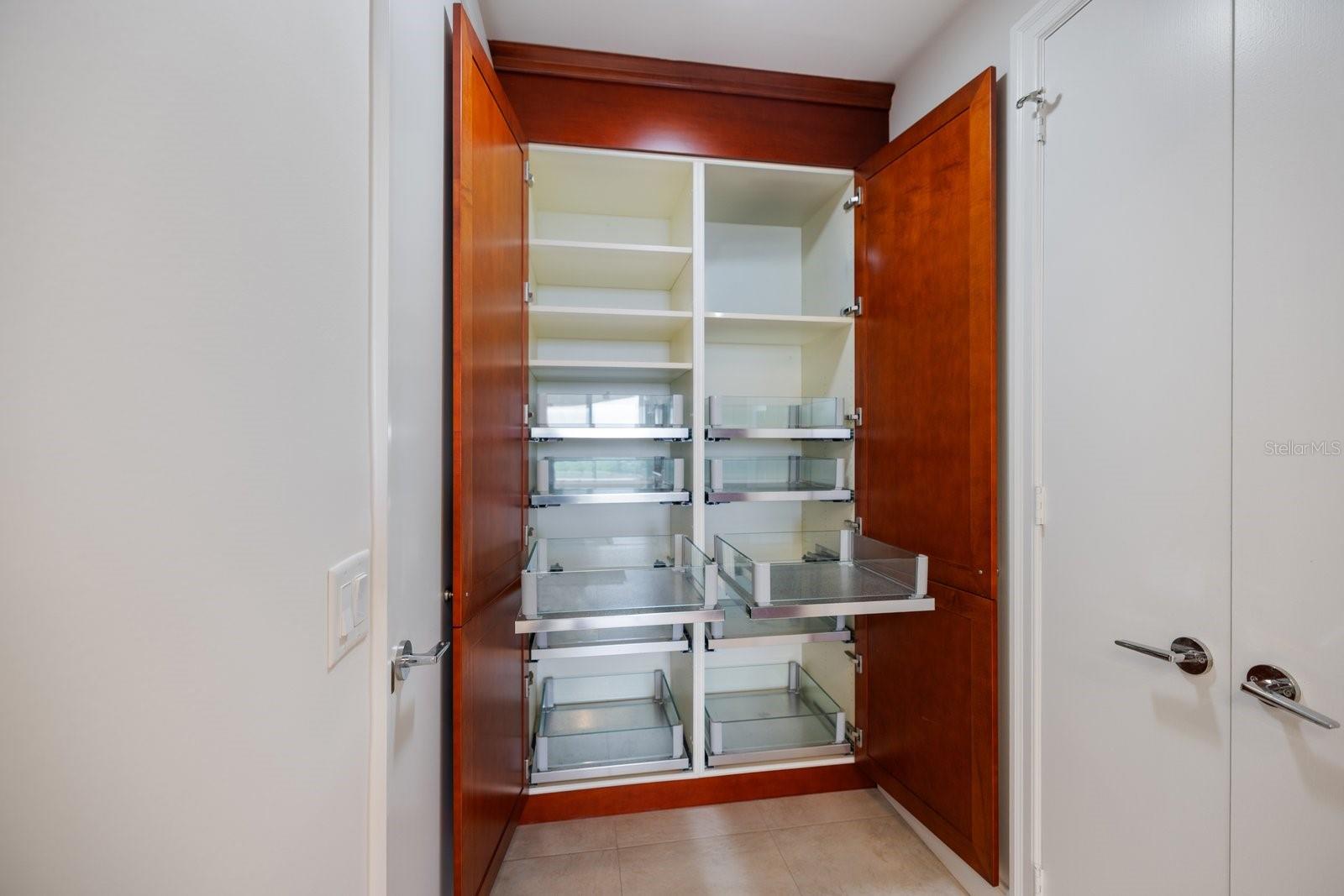L AMBIANCE 1 - Residential