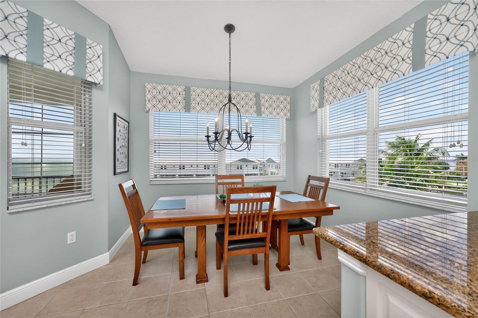 CAPTAINS LANDING - Residential