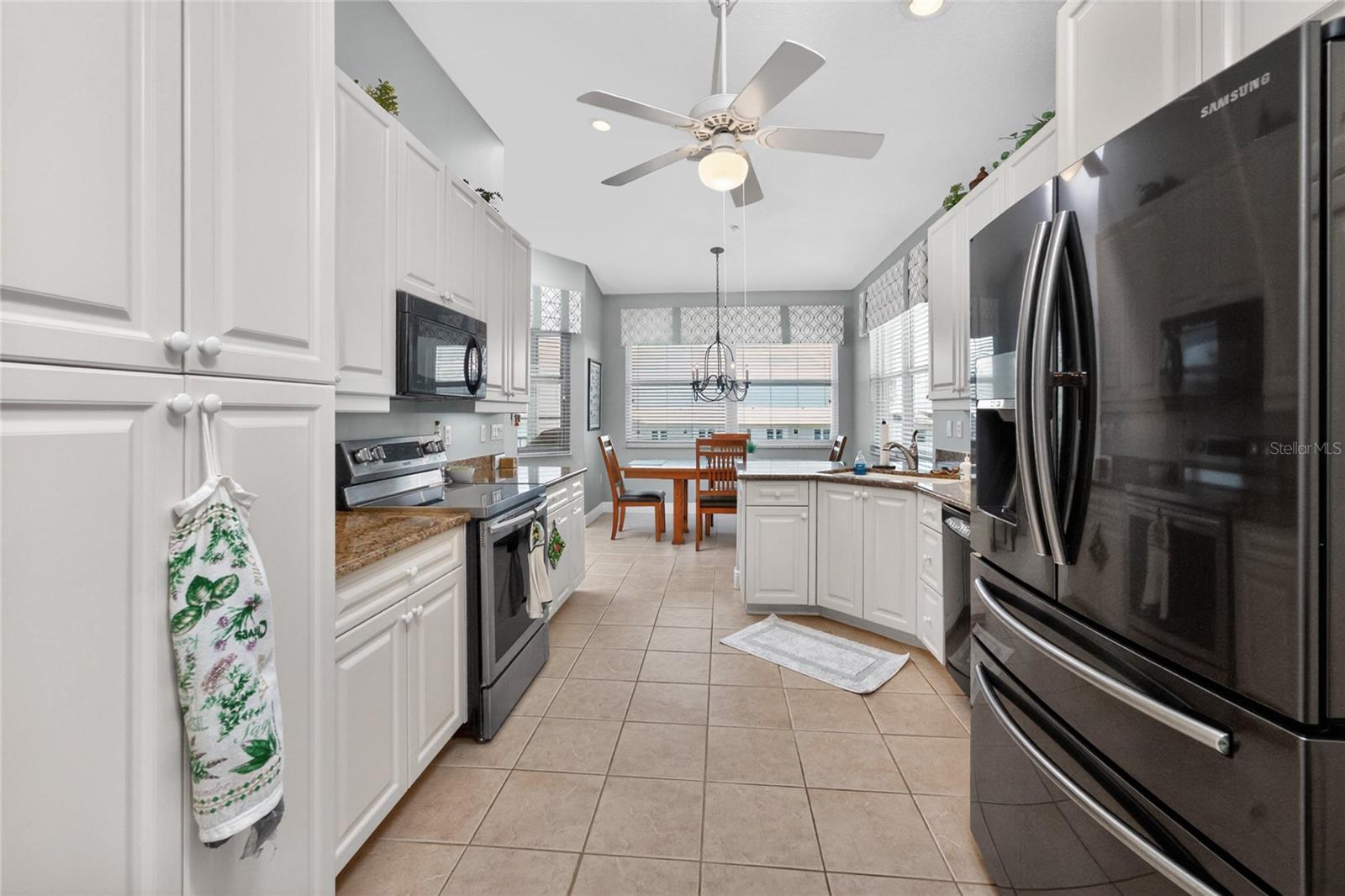 CAPTAINS LANDING - Residential