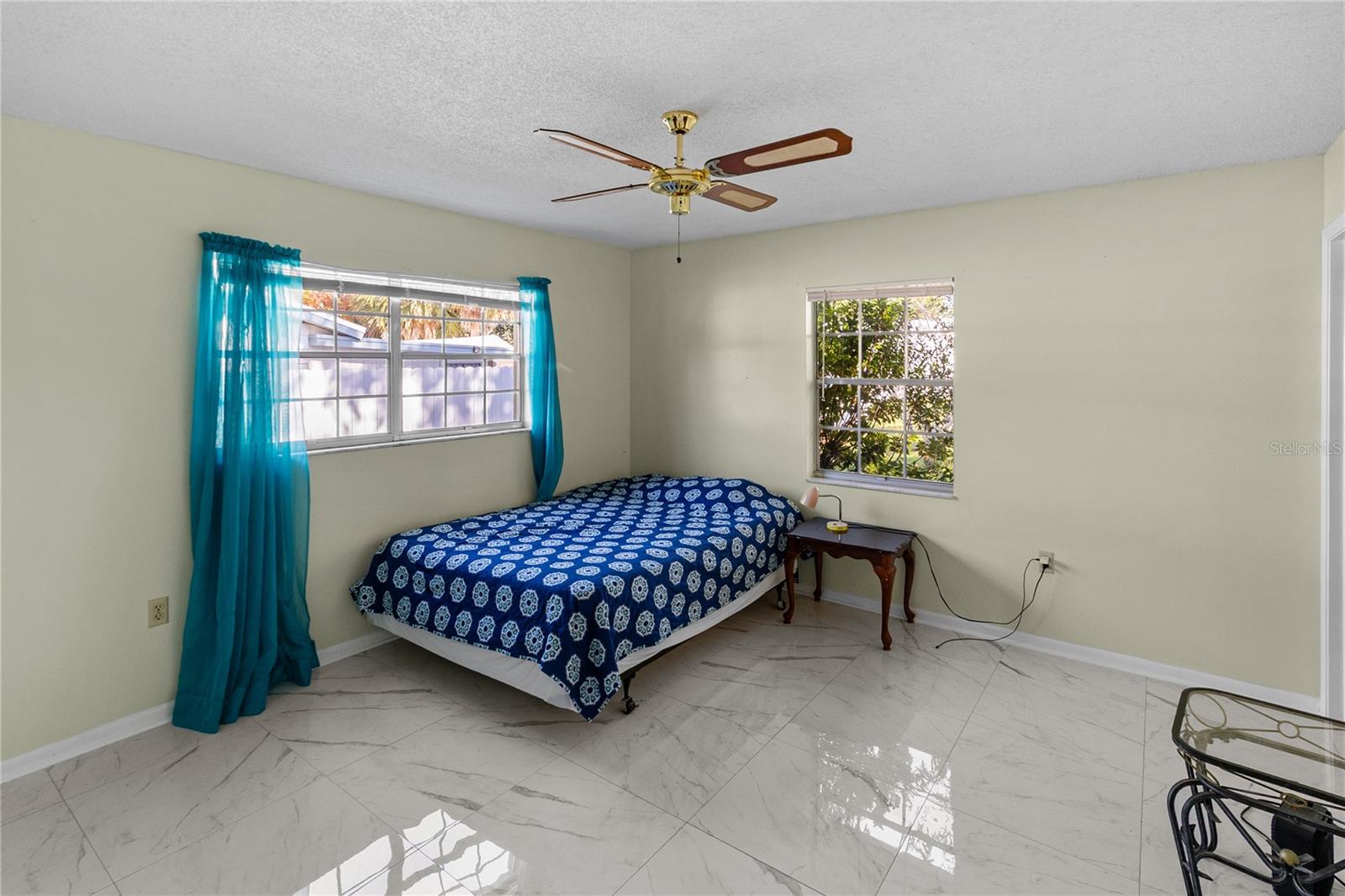 MARION OAKS UN 2 - Residential