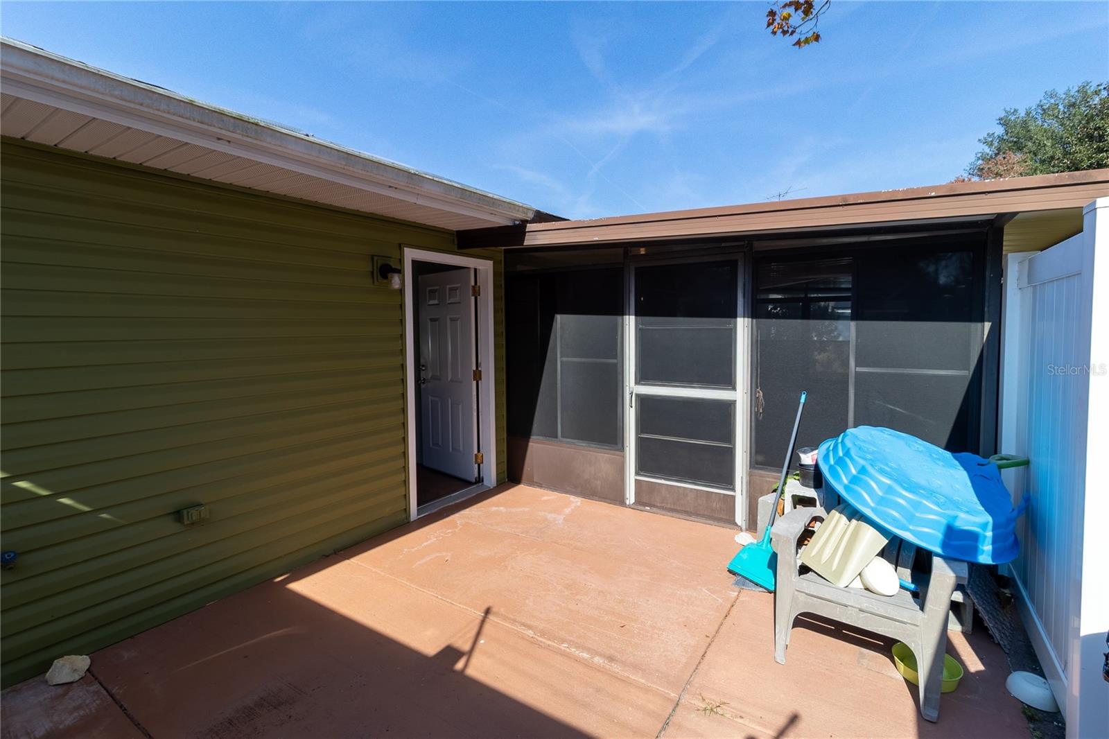 MARION OAKS UN 2 - Residential