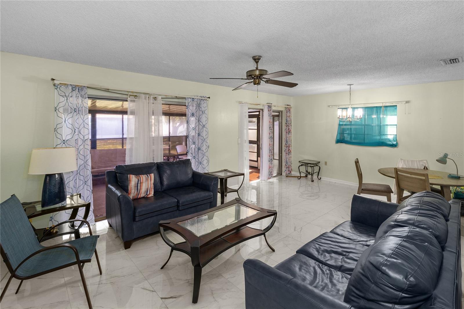 MARION OAKS UN 2 - Residential