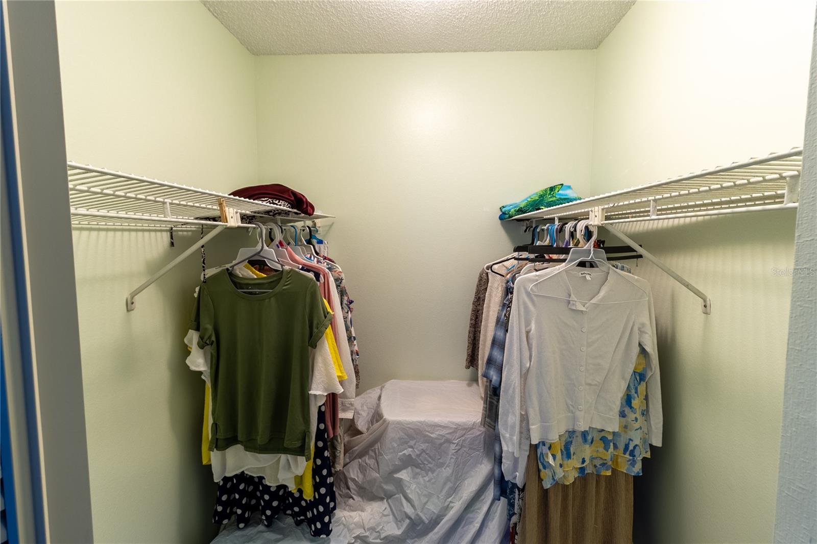 MARION OAKS UN 2 - Residential