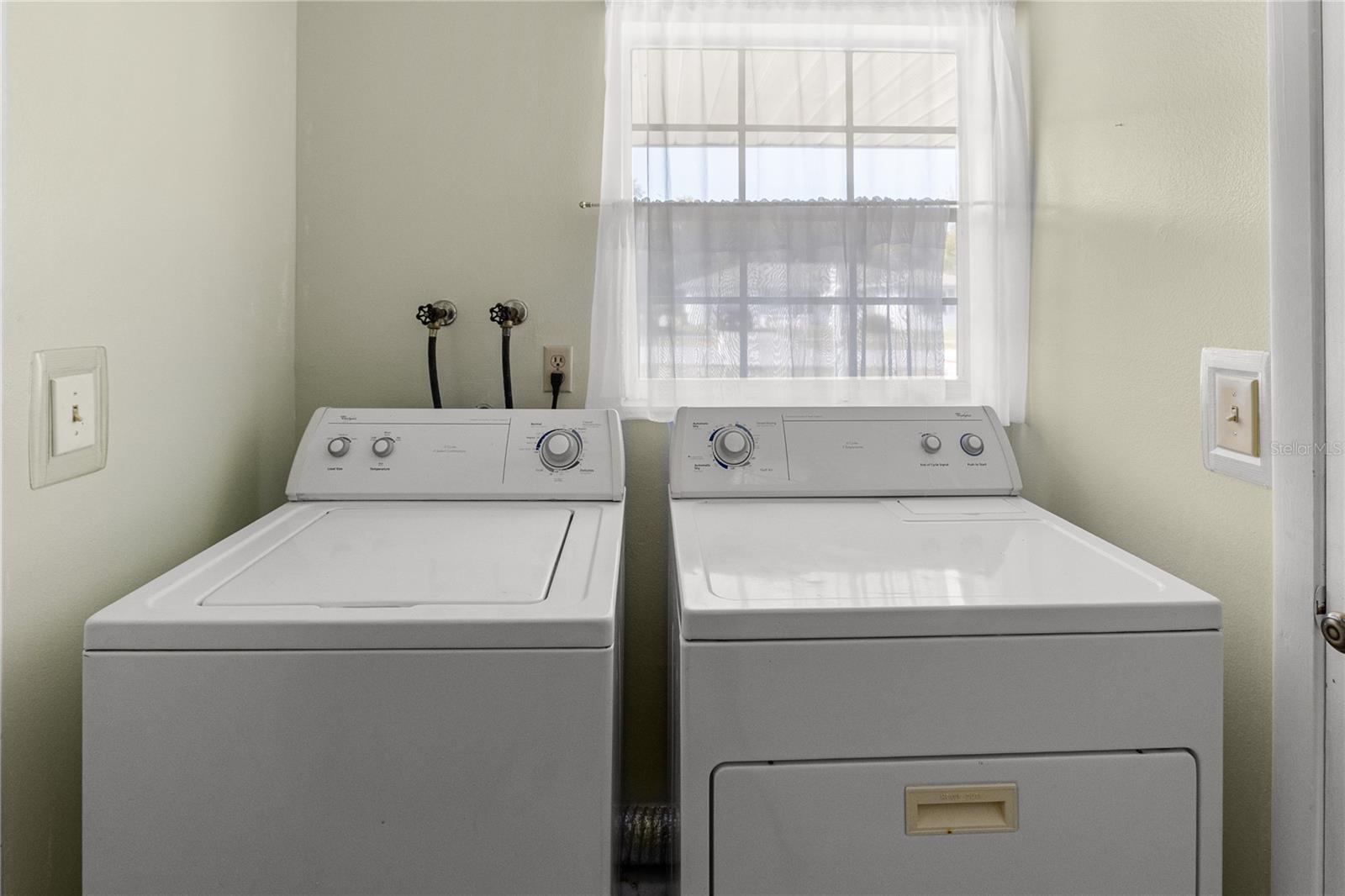 MARION OAKS UN 2 - Residential