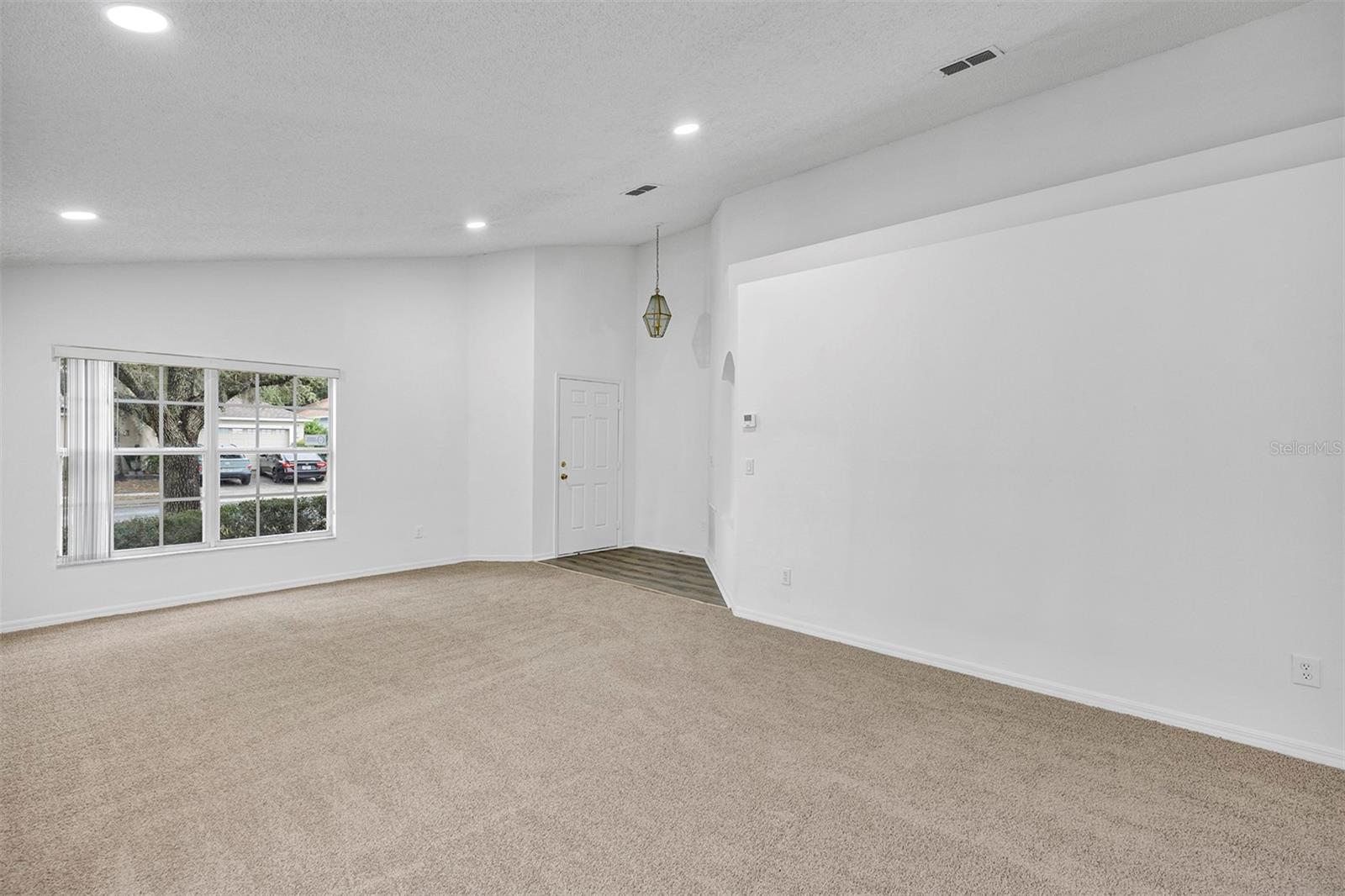 4254 NORTHERN DANCER WAY