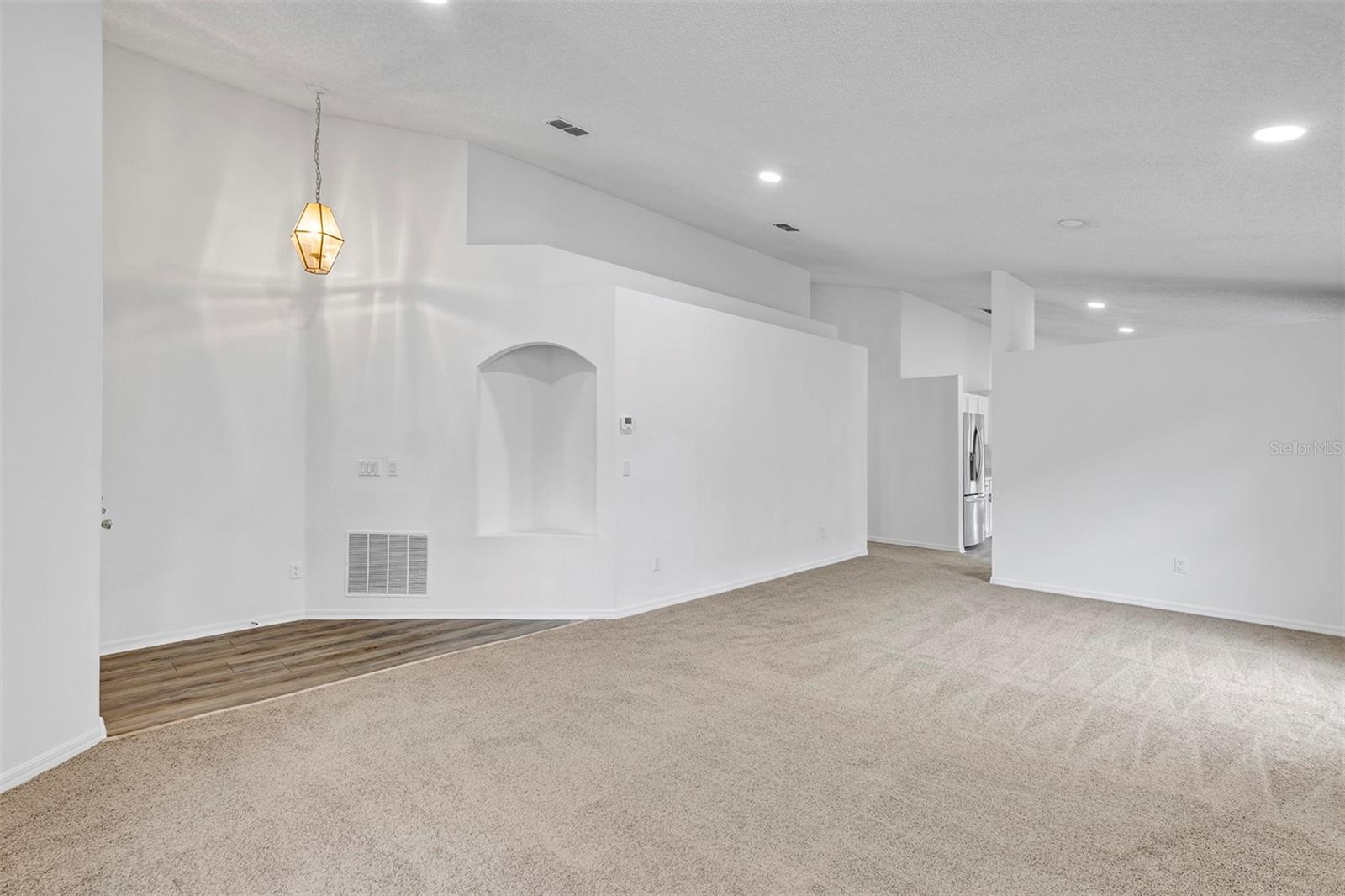 4254 NORTHERN DANCER WAY