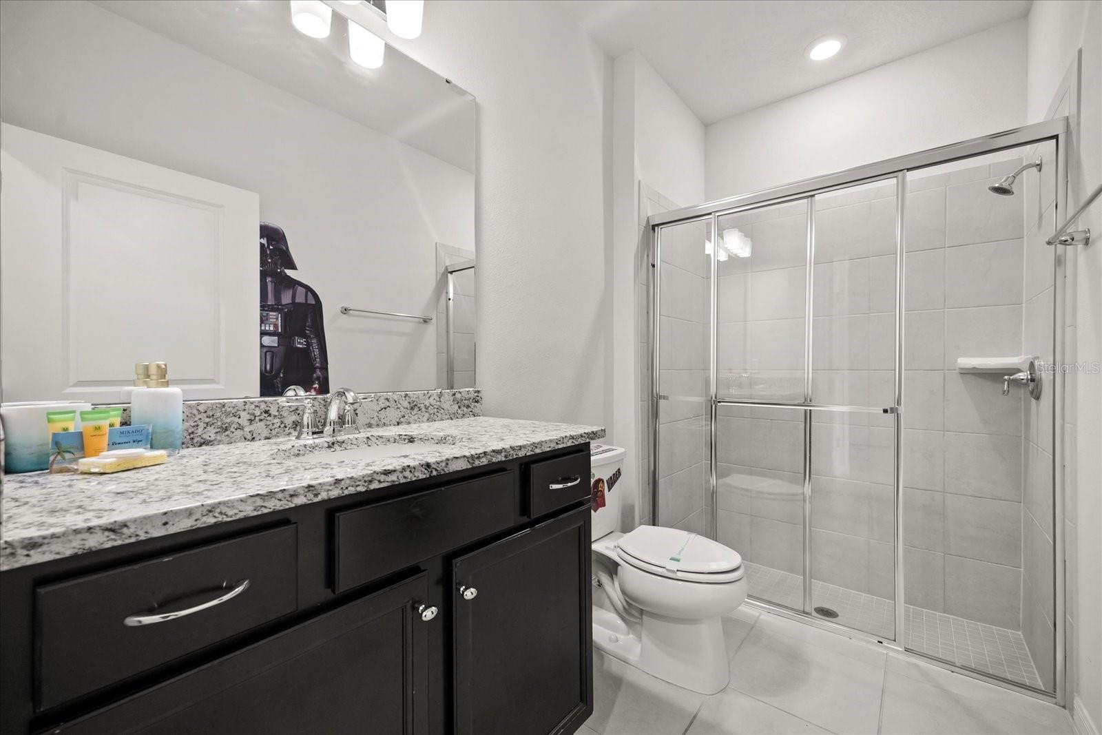 WINDSOR ISLAND RESIDENCE PH 3 - Residential