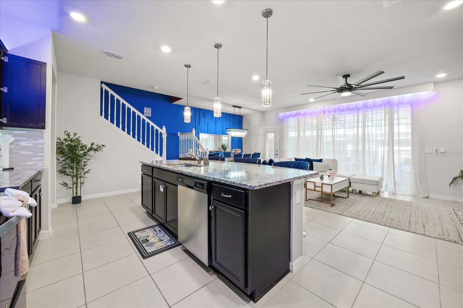 WINDSOR ISLAND RESIDENCE PH 3 - Residential