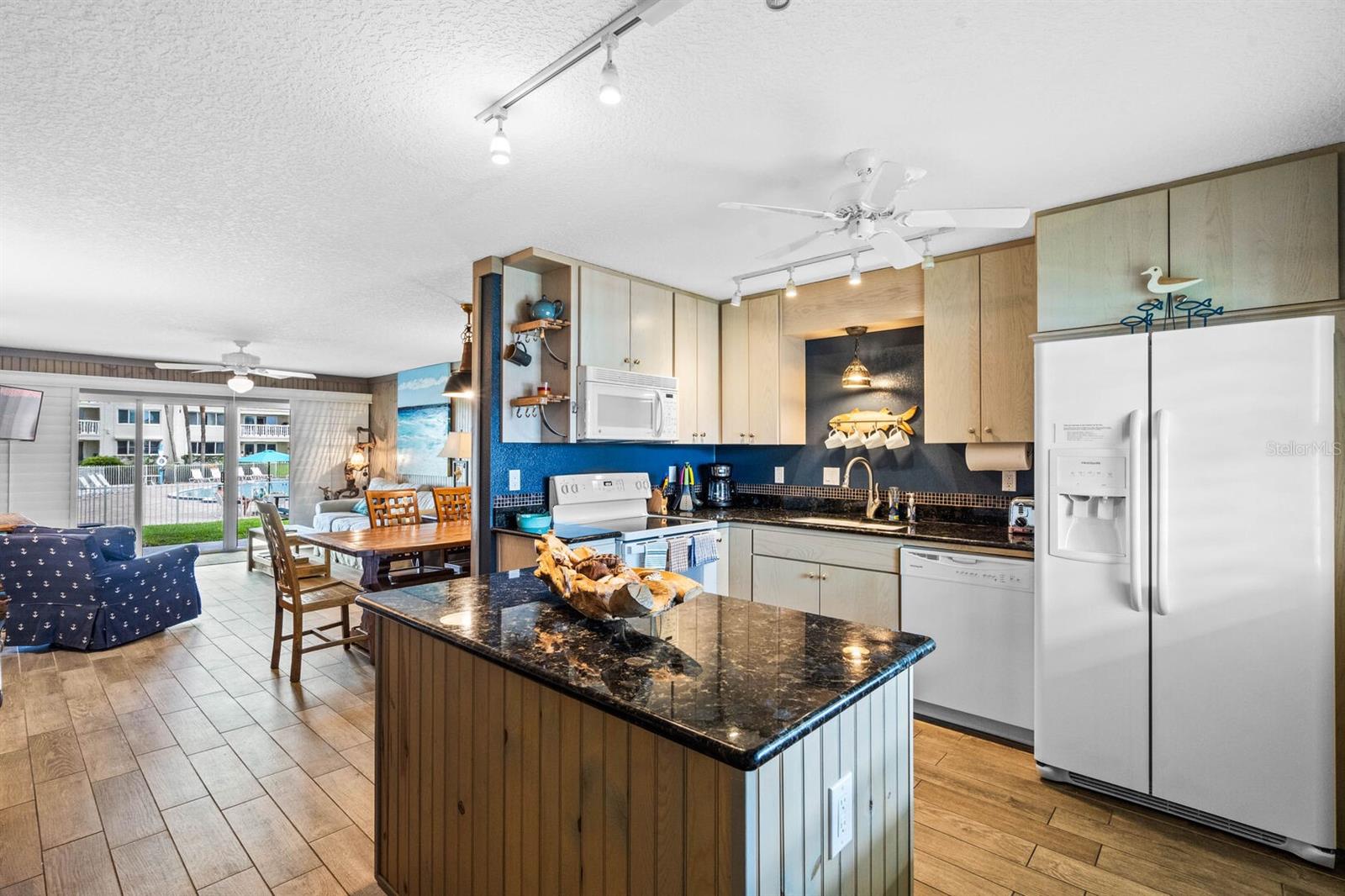 CHATEAU BY SEA - Residential Lease