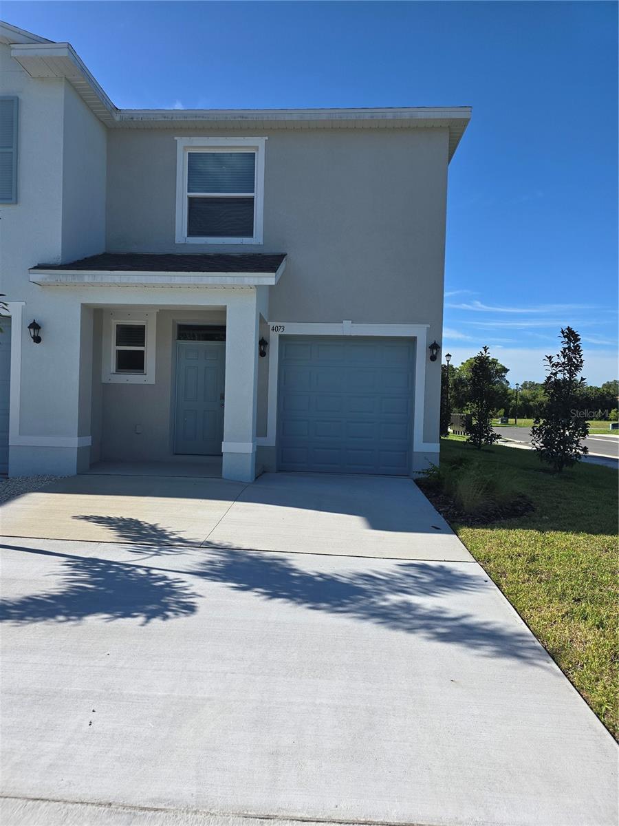 LOCATION, LOCATION, CLOSE TO SHOPPING CENTERS MOVE IN TO A BRAND NEW UNIT 3 BEDROOMS 2 BATH ON SECOND FLOOR 1/2 BATH ON FIRST FLOOR, PLUS A PLAY ROOM BETWEEN BEDROOMS, LAUNDRY ROOM IN A CLOSET ON THE SECOND FLOOR, 1CAR GARAGE MOVE IN READY, ALL APPLIANCES INCLUDING WASHER AND DRYER, GREAT LOCATION CLOSE TO UTC MALL, SRQ, SARASOTA AIRPORT EASY ACCESS TO I-75 LUXURY VINYL FLOORING,