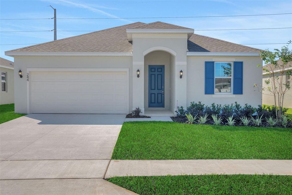 Photo of 244 Meredith Boulevard, Winter Haven, FL 33881 (MLS # G5111556)