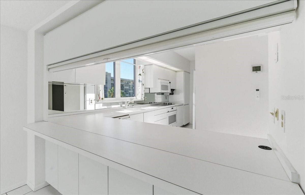 BEACHPLACE III - Residential