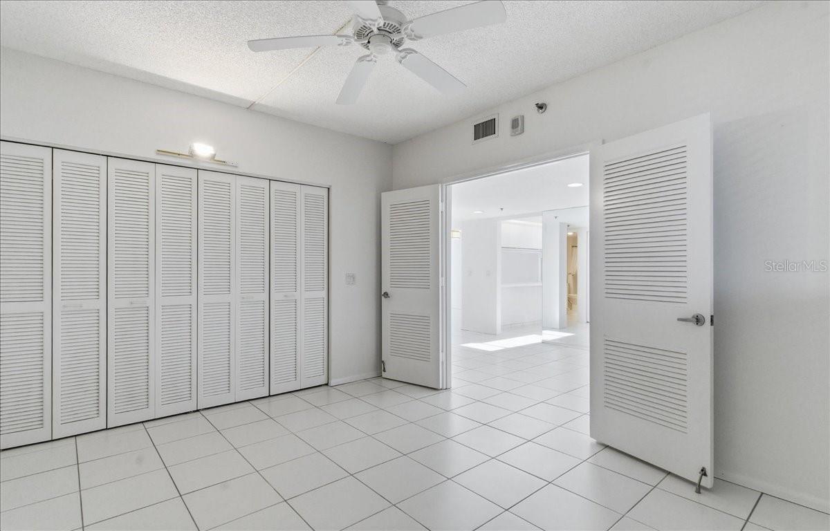 BEACHPLACE III - Residential