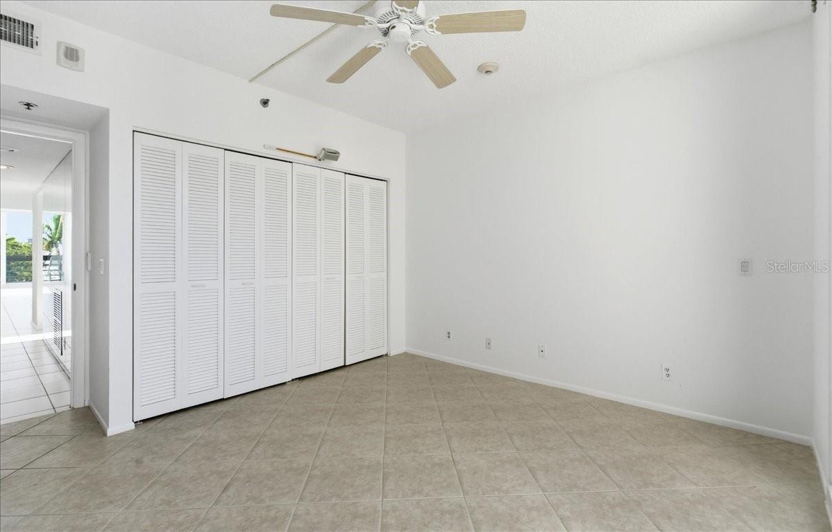 BEACHPLACE III - Residential