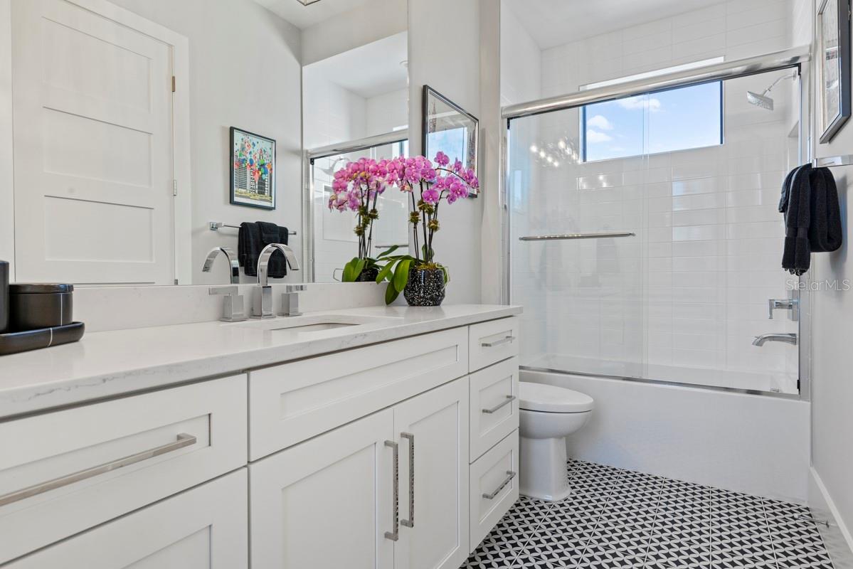 THE RESERVE AT INTERLACHEN - Residential