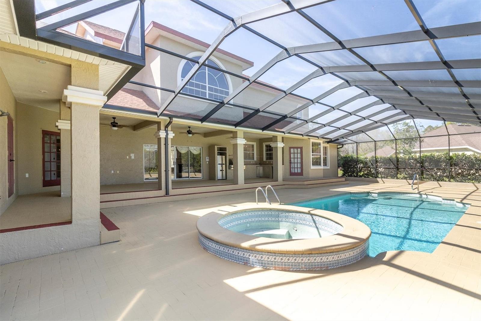 LAKE IN THE WOODS PH I - Residential