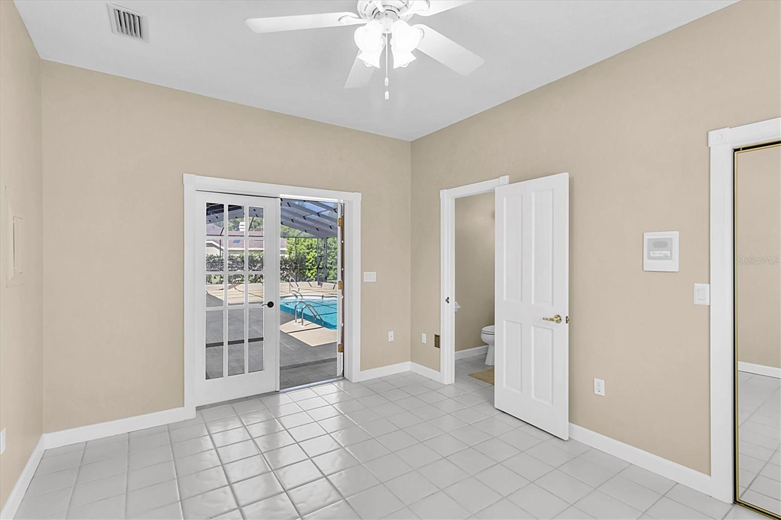 LAKE IN THE WOODS PH I - Residential