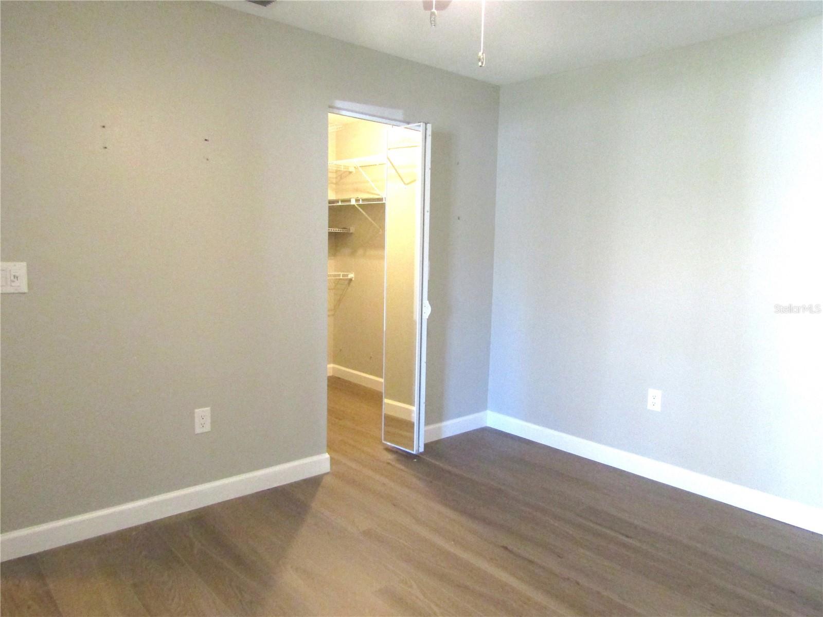 VILLAGE OAKS SEC B - Residential