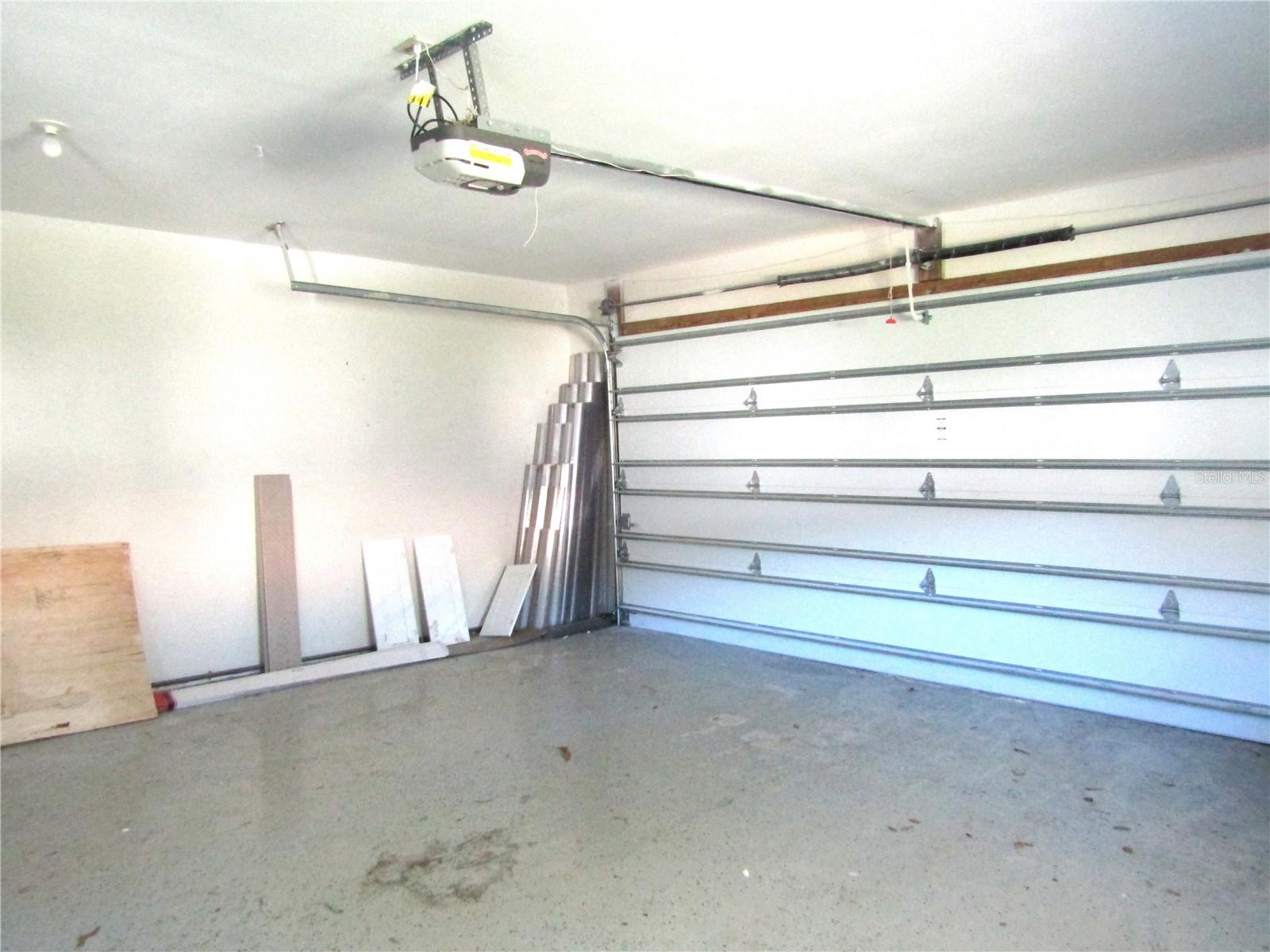 VILLAGE OAKS SEC B - Residential