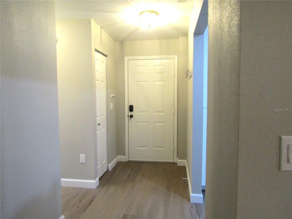 Photo of 376 Oak Hill Drive #36, Sarasota, FL 34232 (MLS # A4680293)