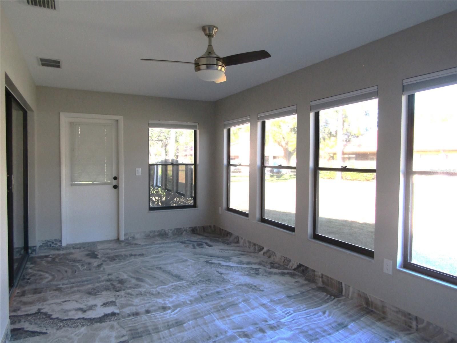 VILLAGE OAKS SEC B - Residential