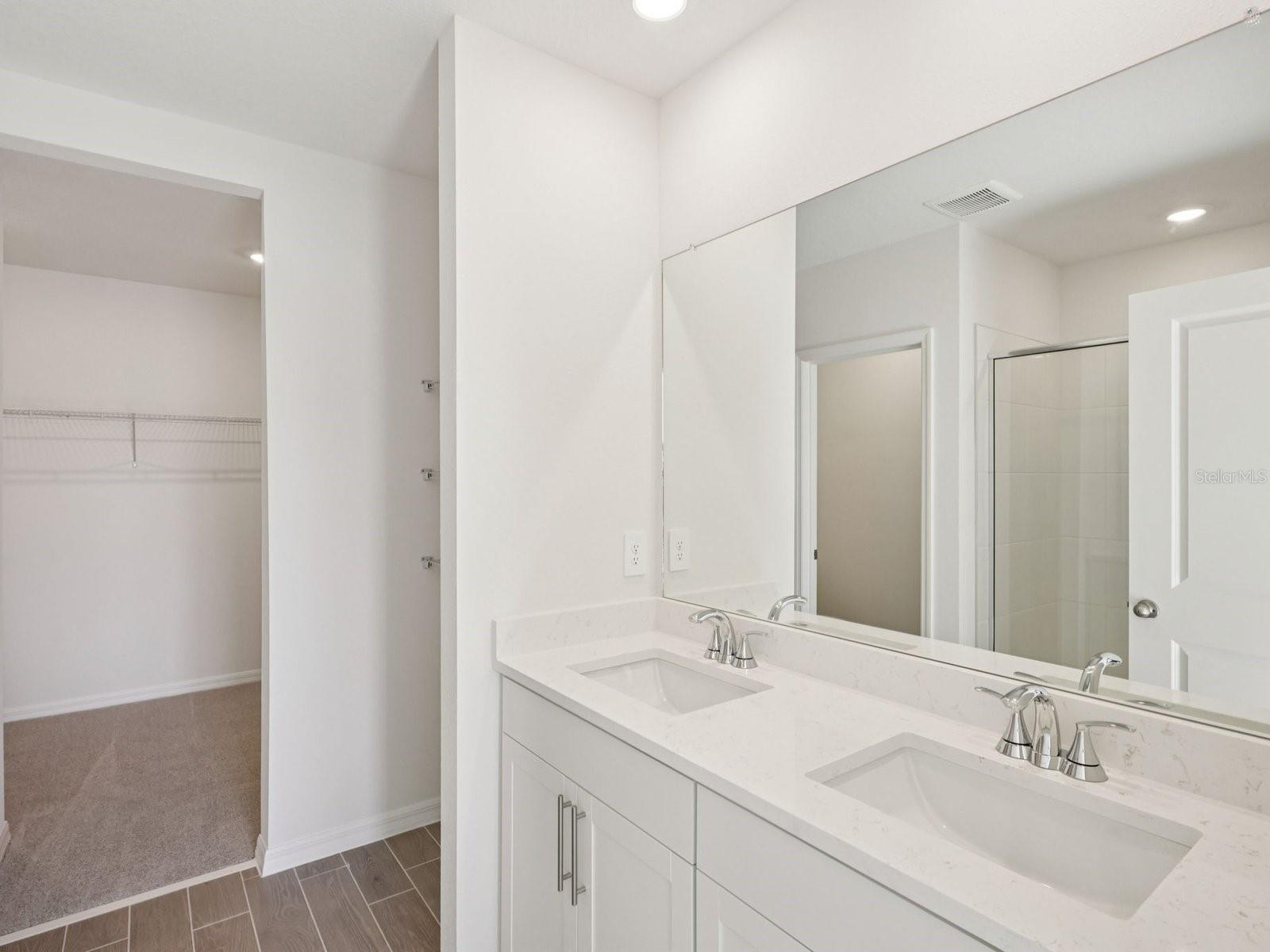 THE GROVE AT STUART CROSSING - Residential