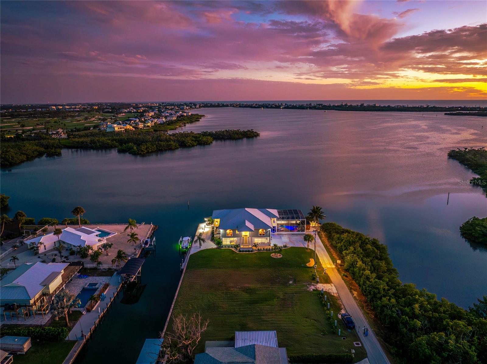 PINE COVE - Residential