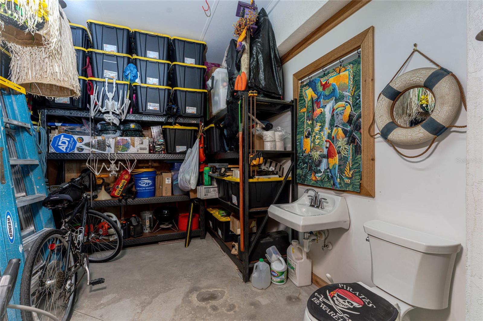 PINE COVE - Residential