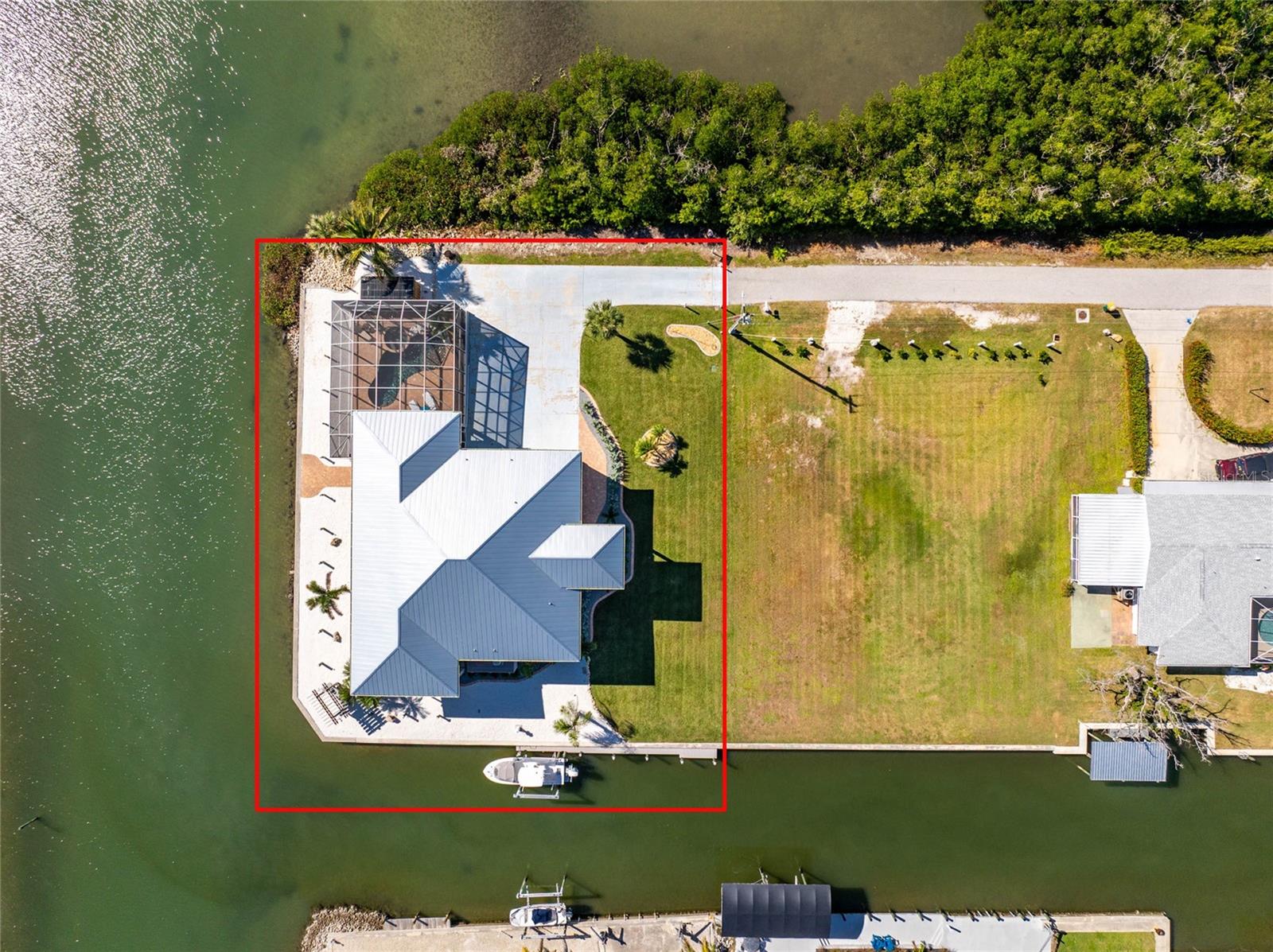 PINE COVE - Residential