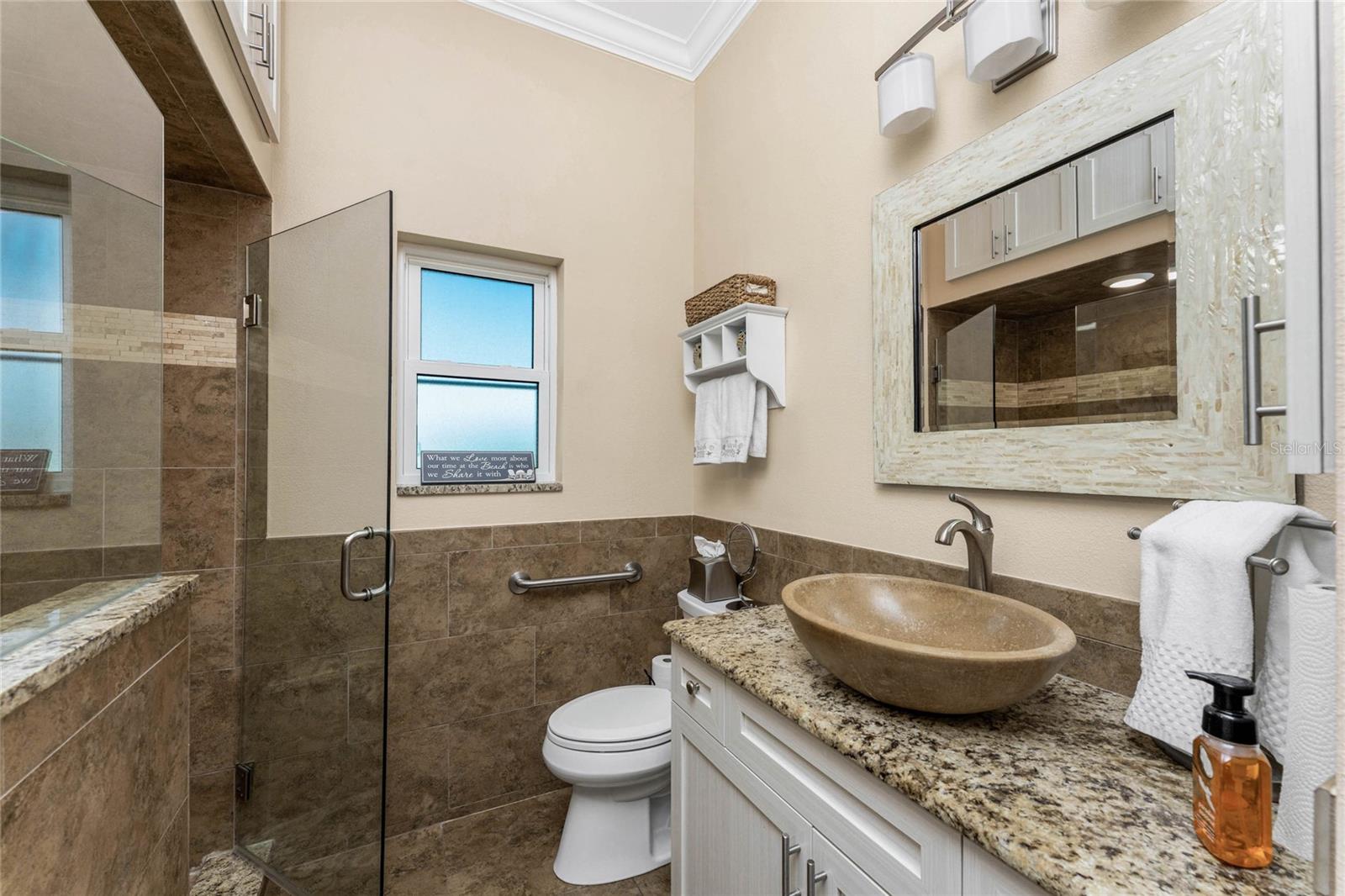 PINE COVE - Residential