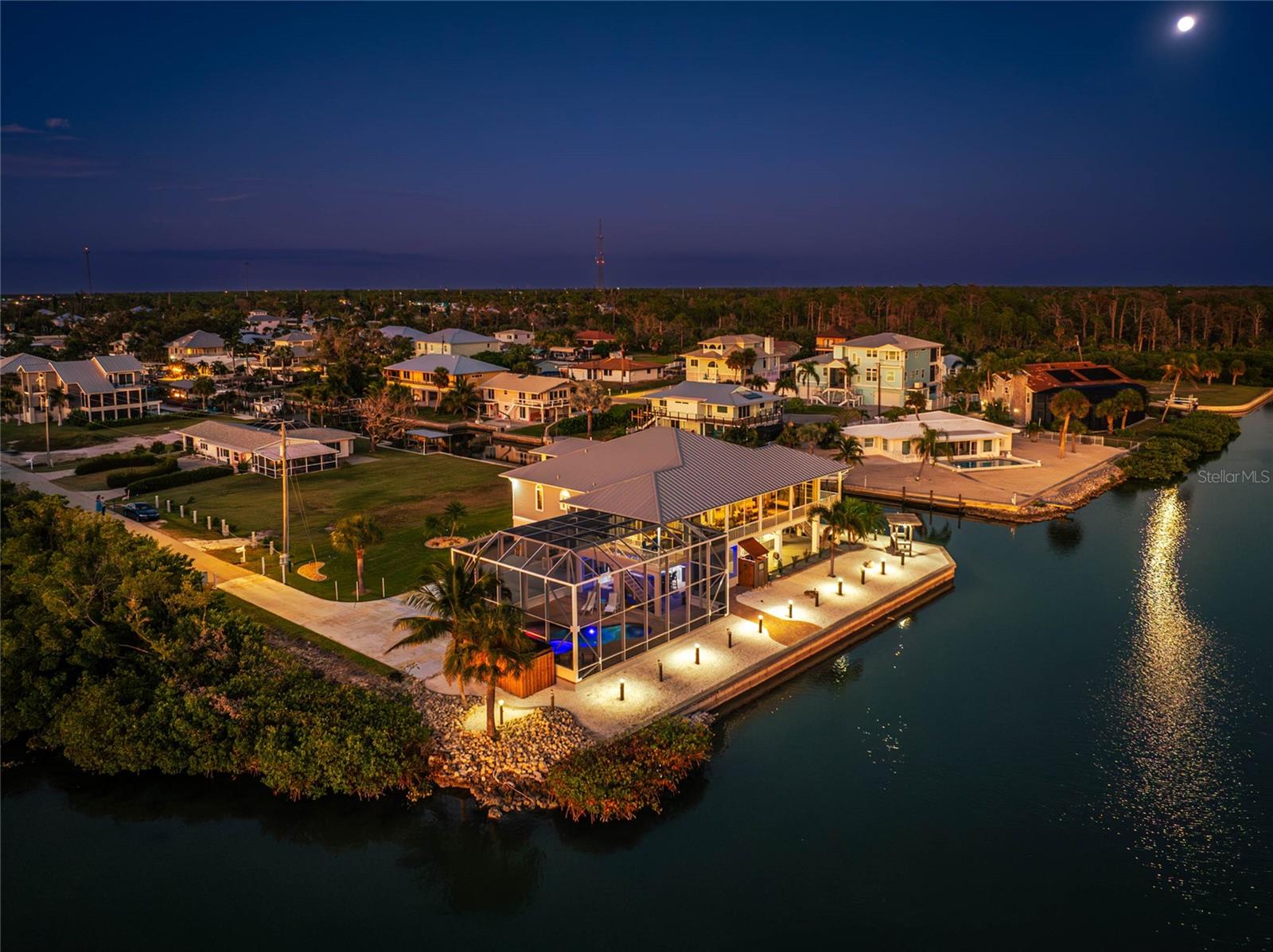 PINE COVE - Residential